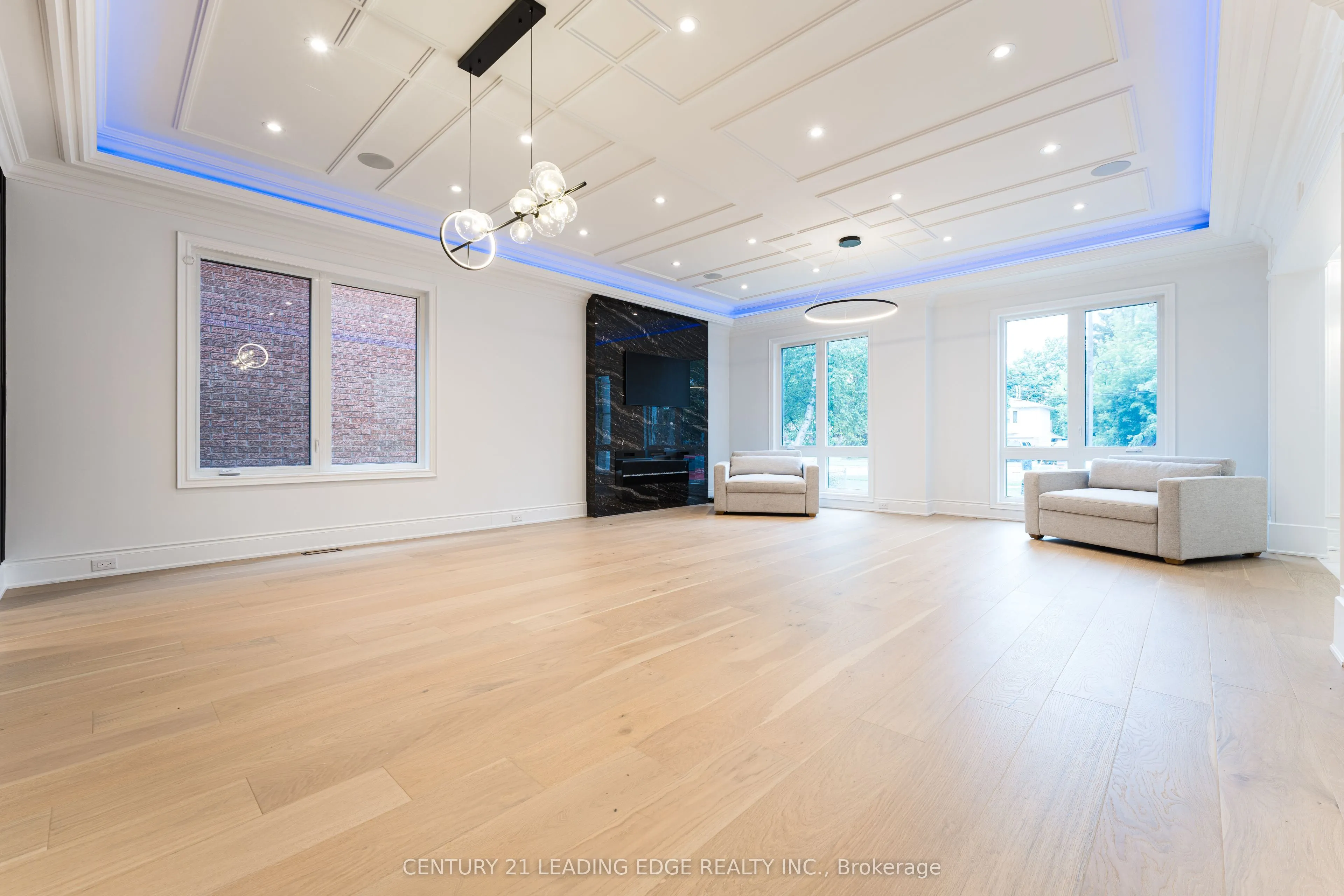 3995 Ellesmere Road
