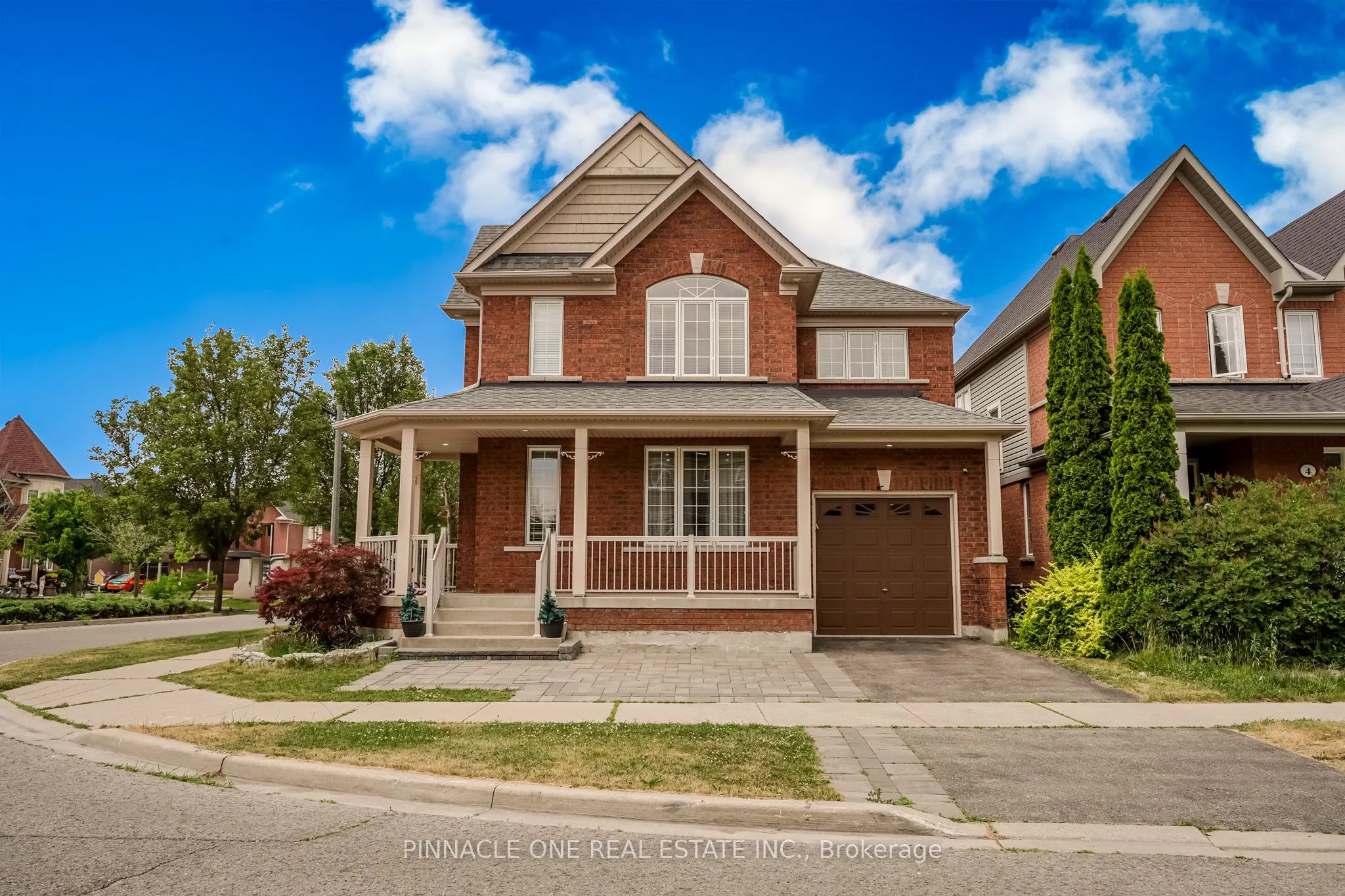 2 Marriner Crescent