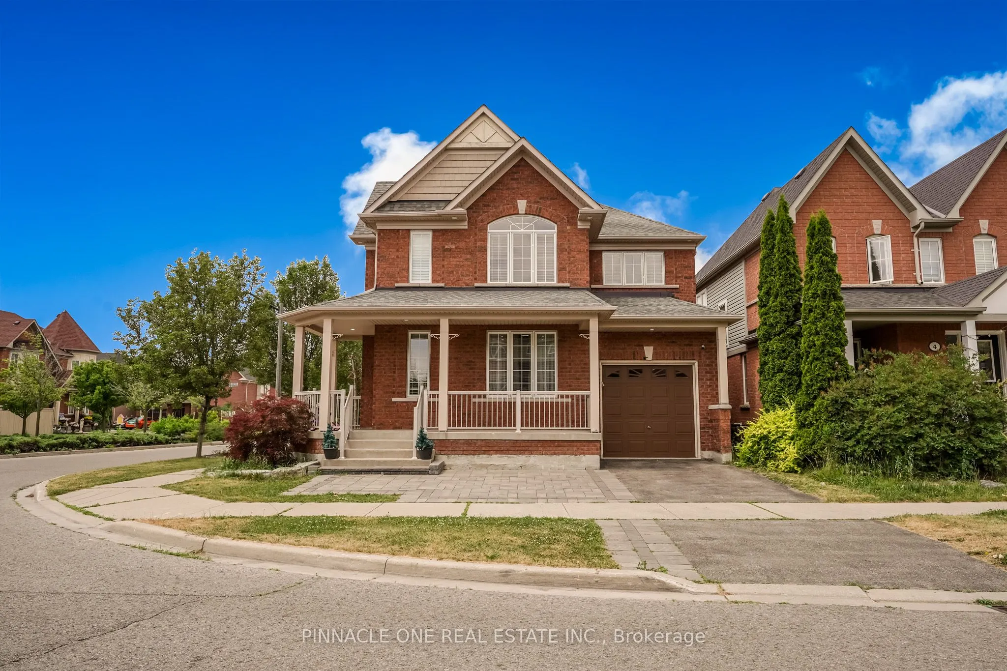 2 Marriner Crescent