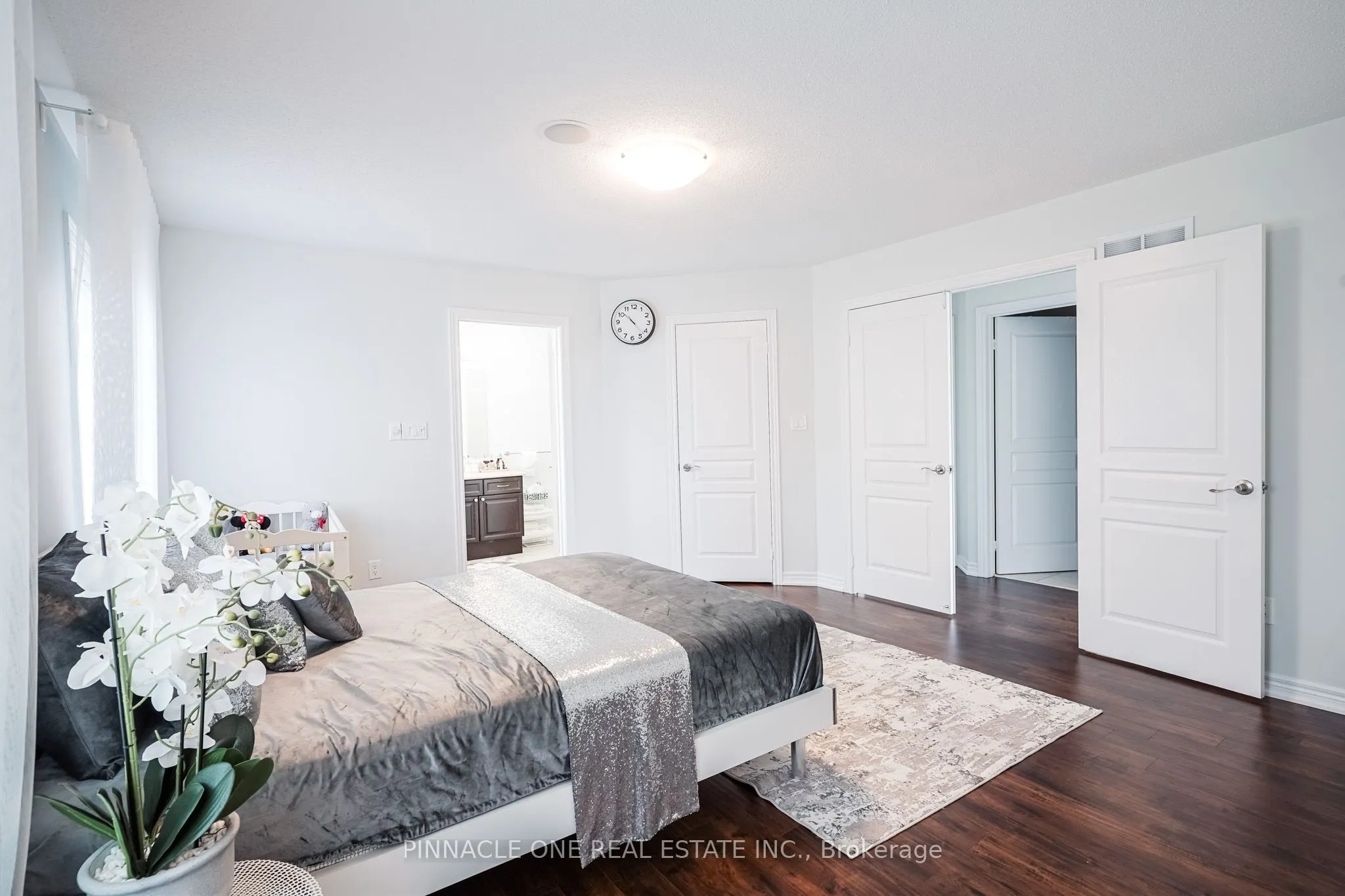2 Marriner Crescent