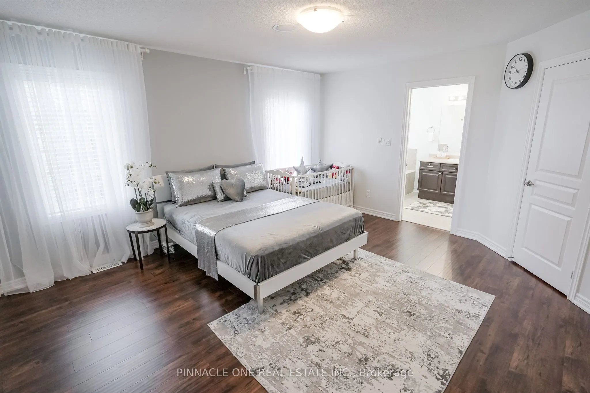 2 Marriner Crescent