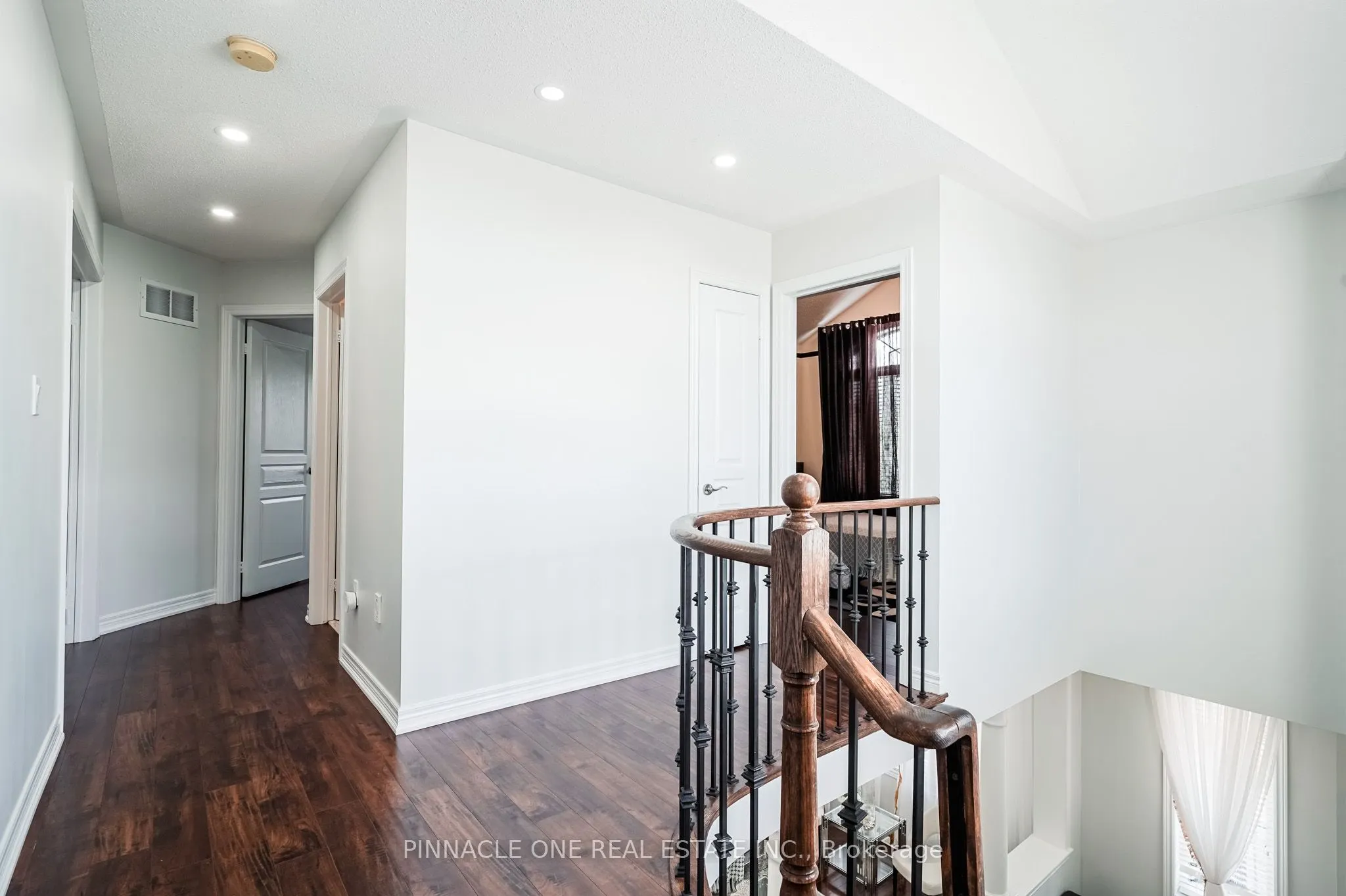 2 Marriner Crescent