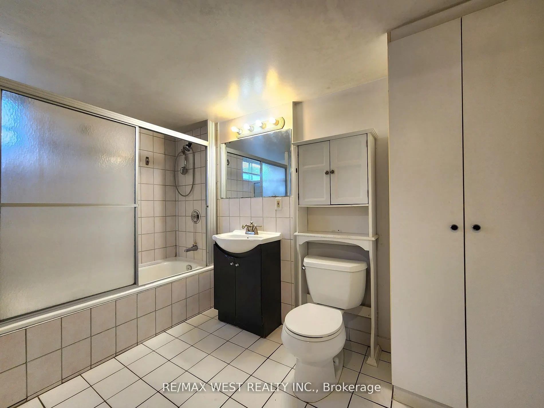 5 Cora Crescent, #Bsmt