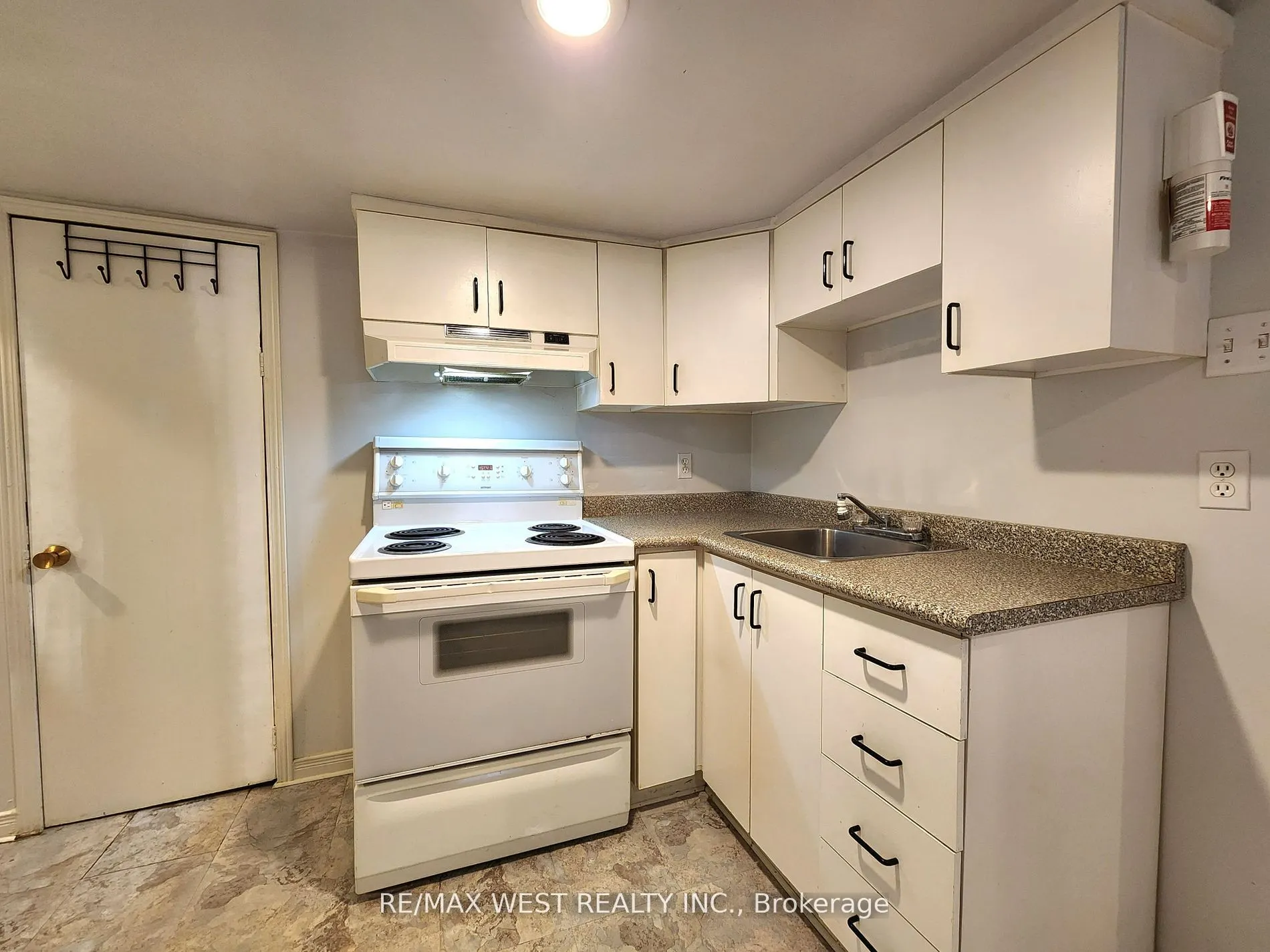 5 Cora Crescent, #Bsmt