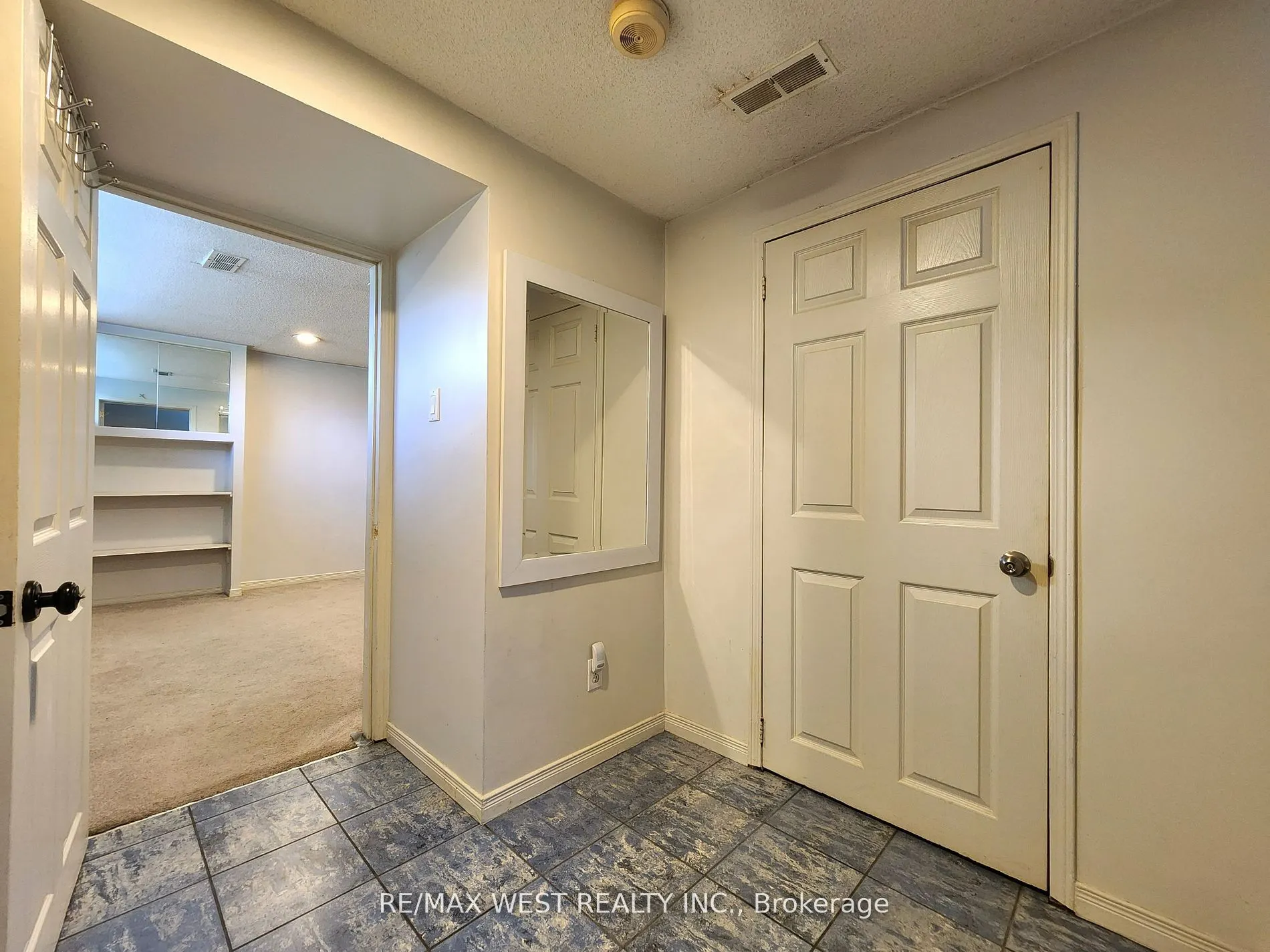 5 Cora Crescent, #Bsmt
