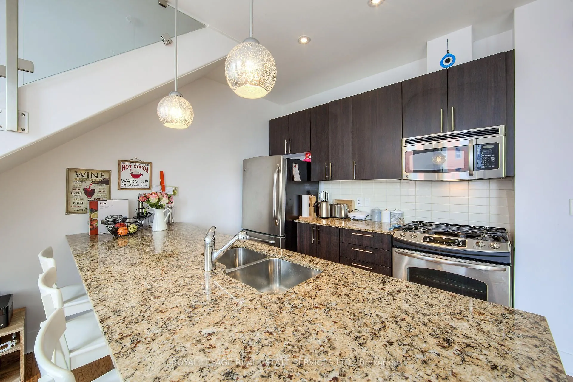 323 Kingston Road S, #203