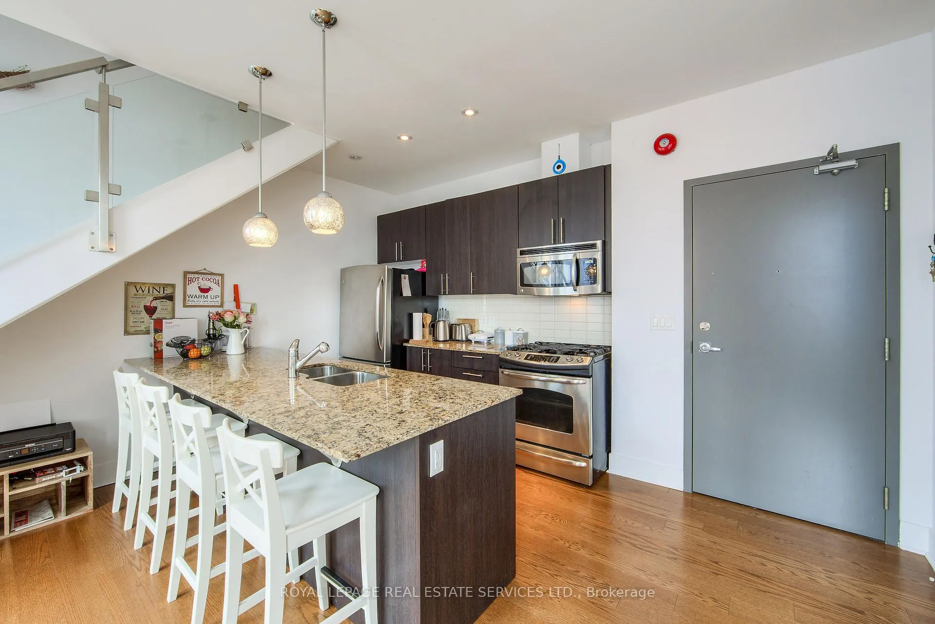 323 Kingston Road S, #203