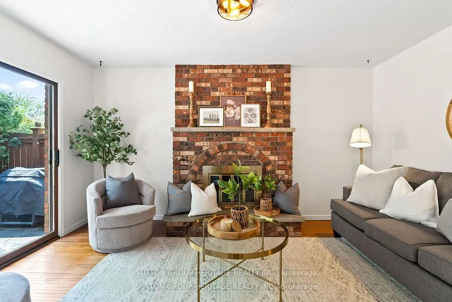 232 Kensington Crescent