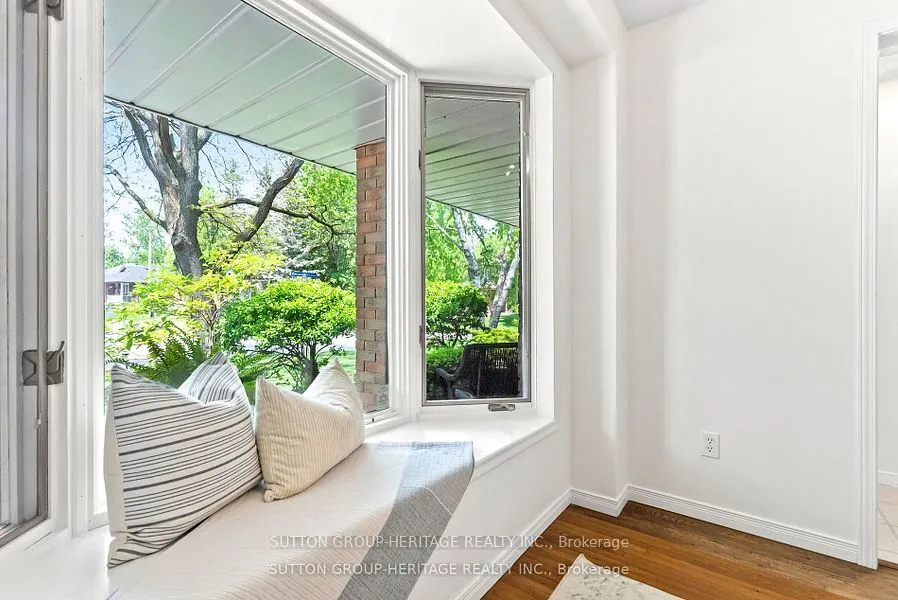 232 Kensington Crescent