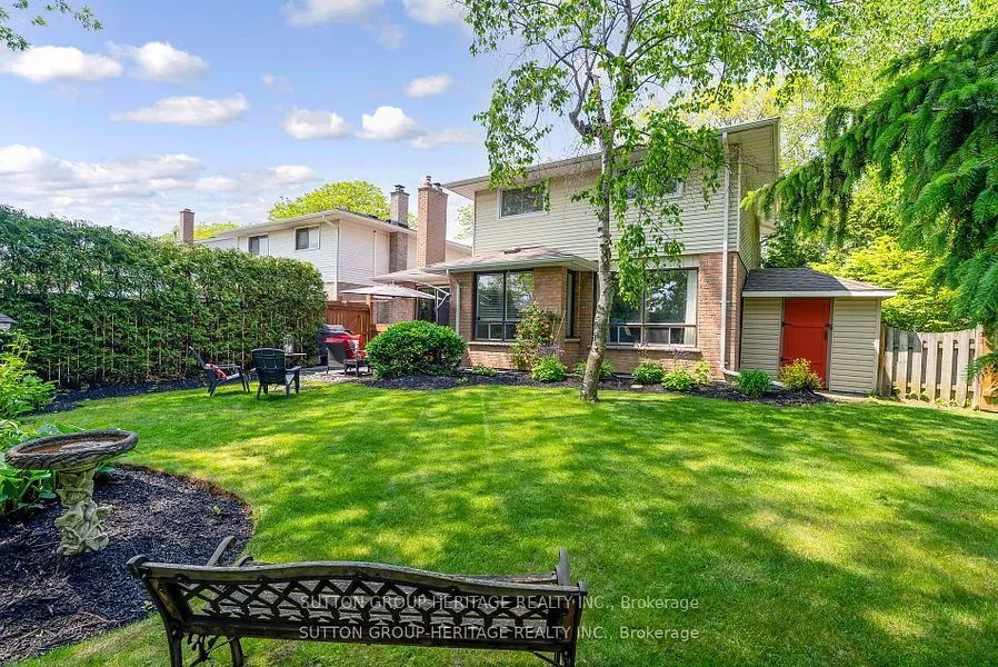 232 Kensington Crescent