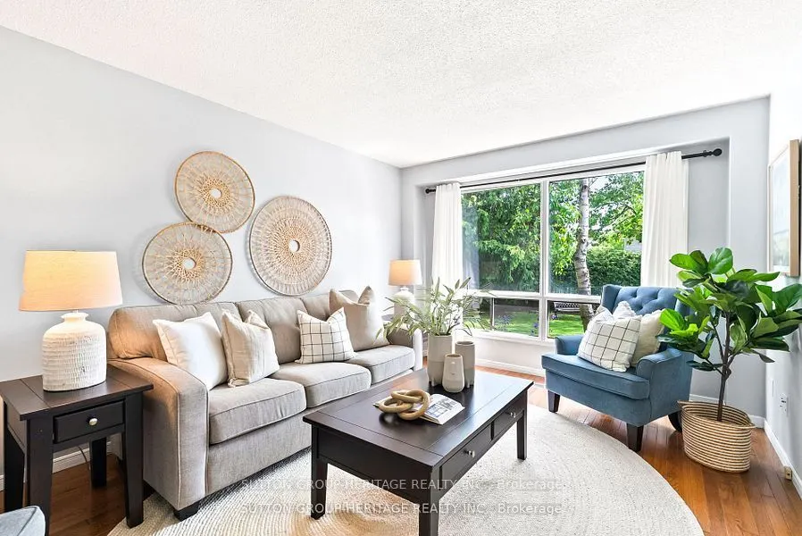 232 Kensington Crescent