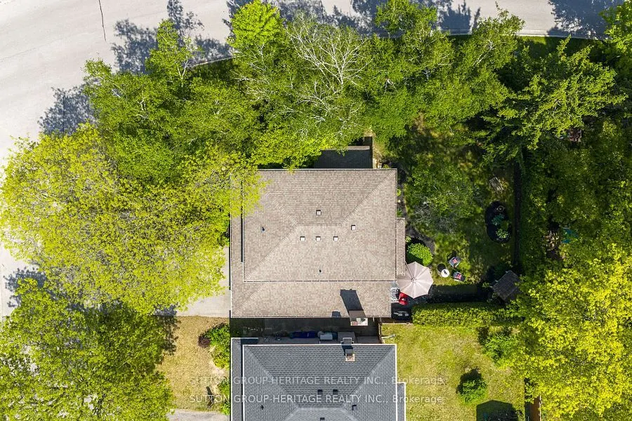 232 Kensington Crescent