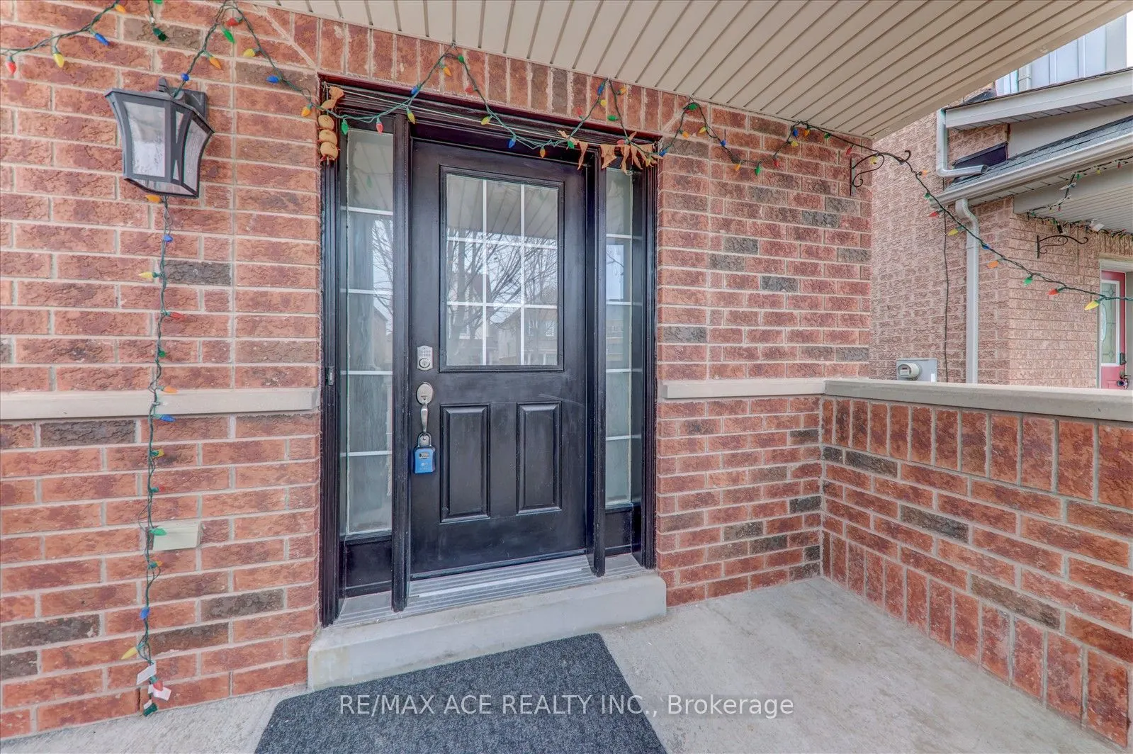 11 Middlecote Drive