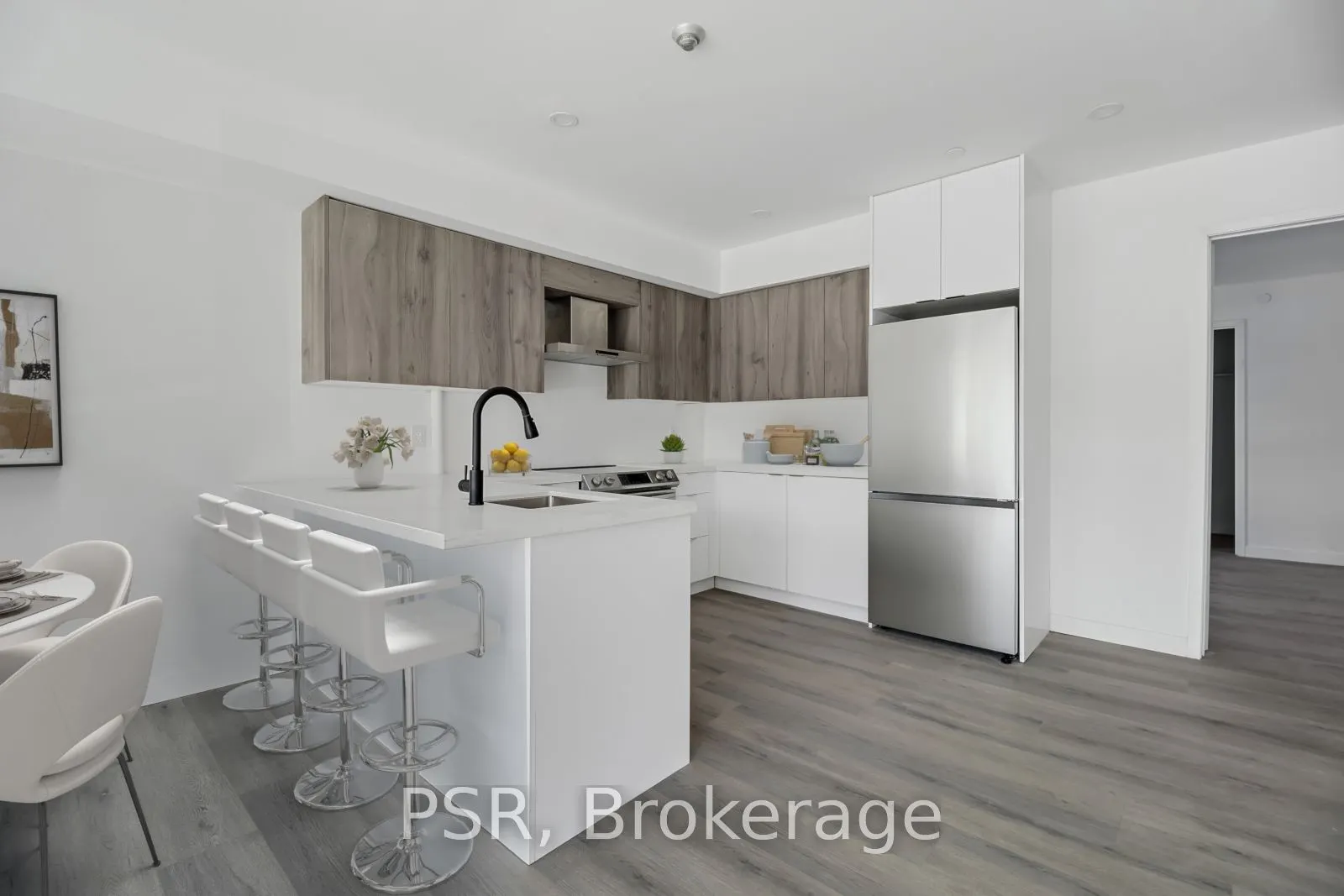 61 Orchard Park Drive, #201