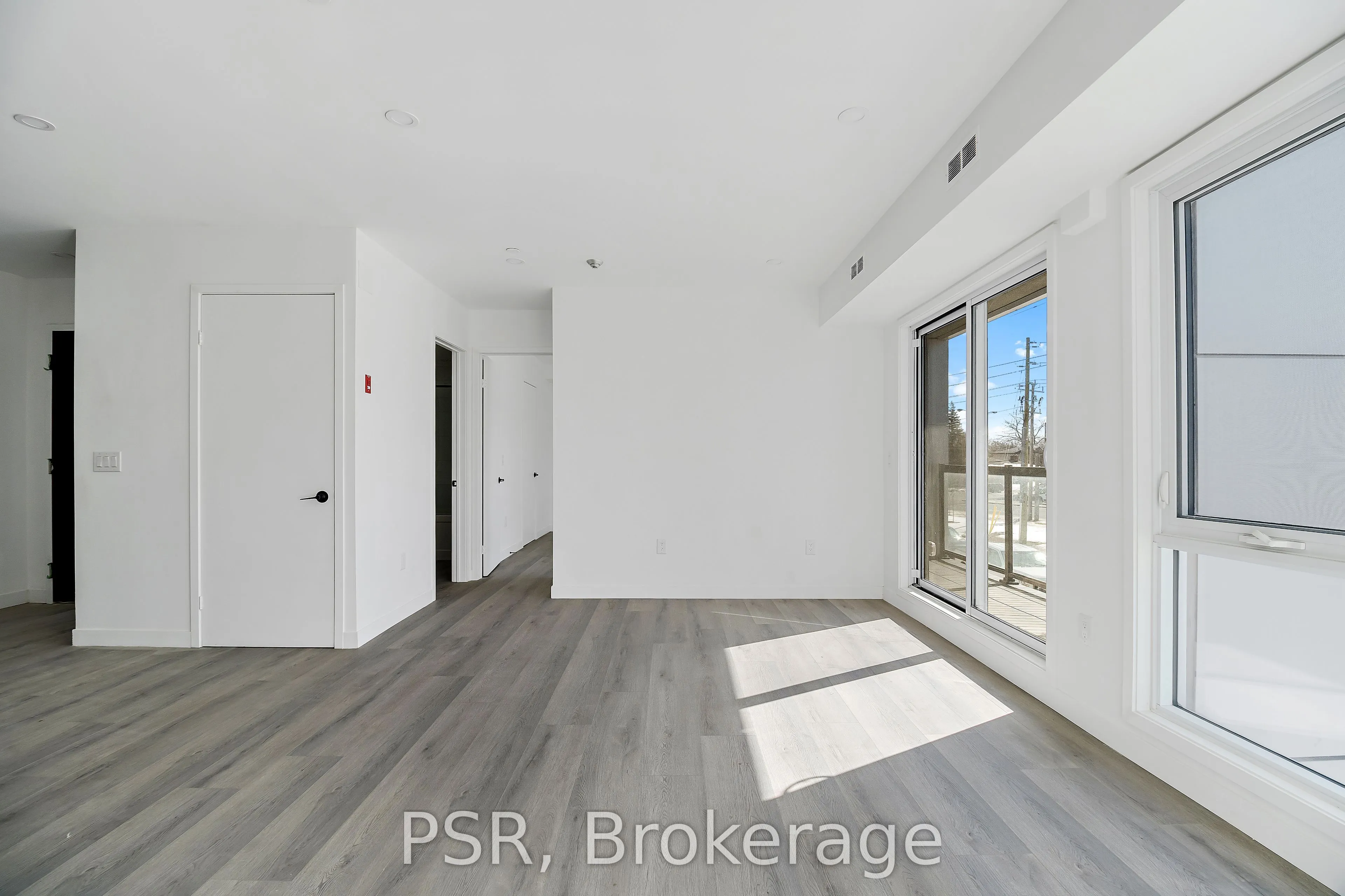 61 Orchard Park Drive, #201