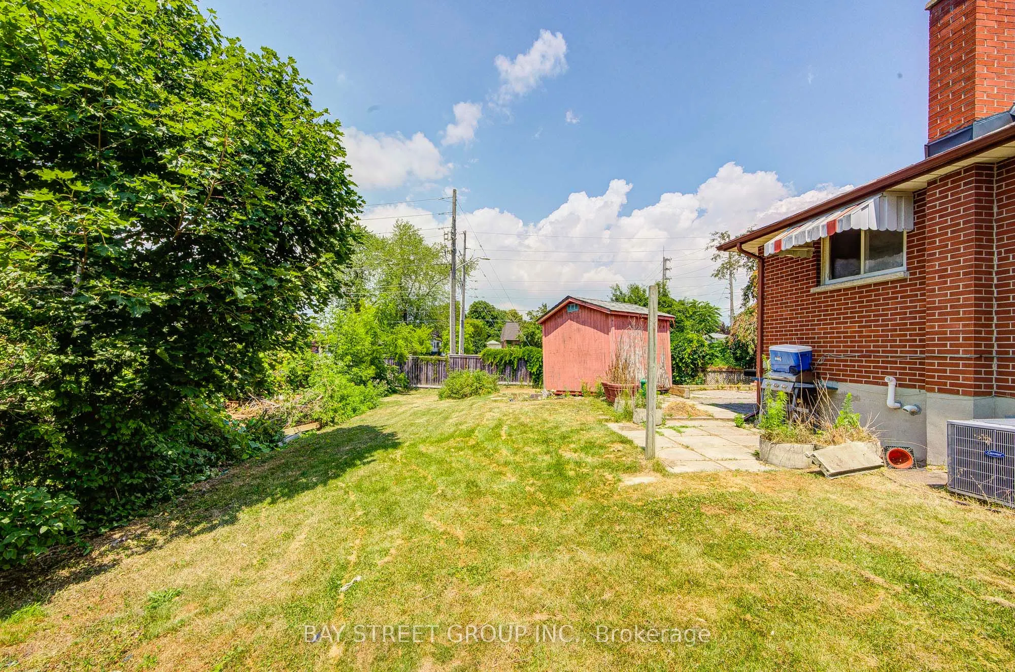 6 Keewatin Street S