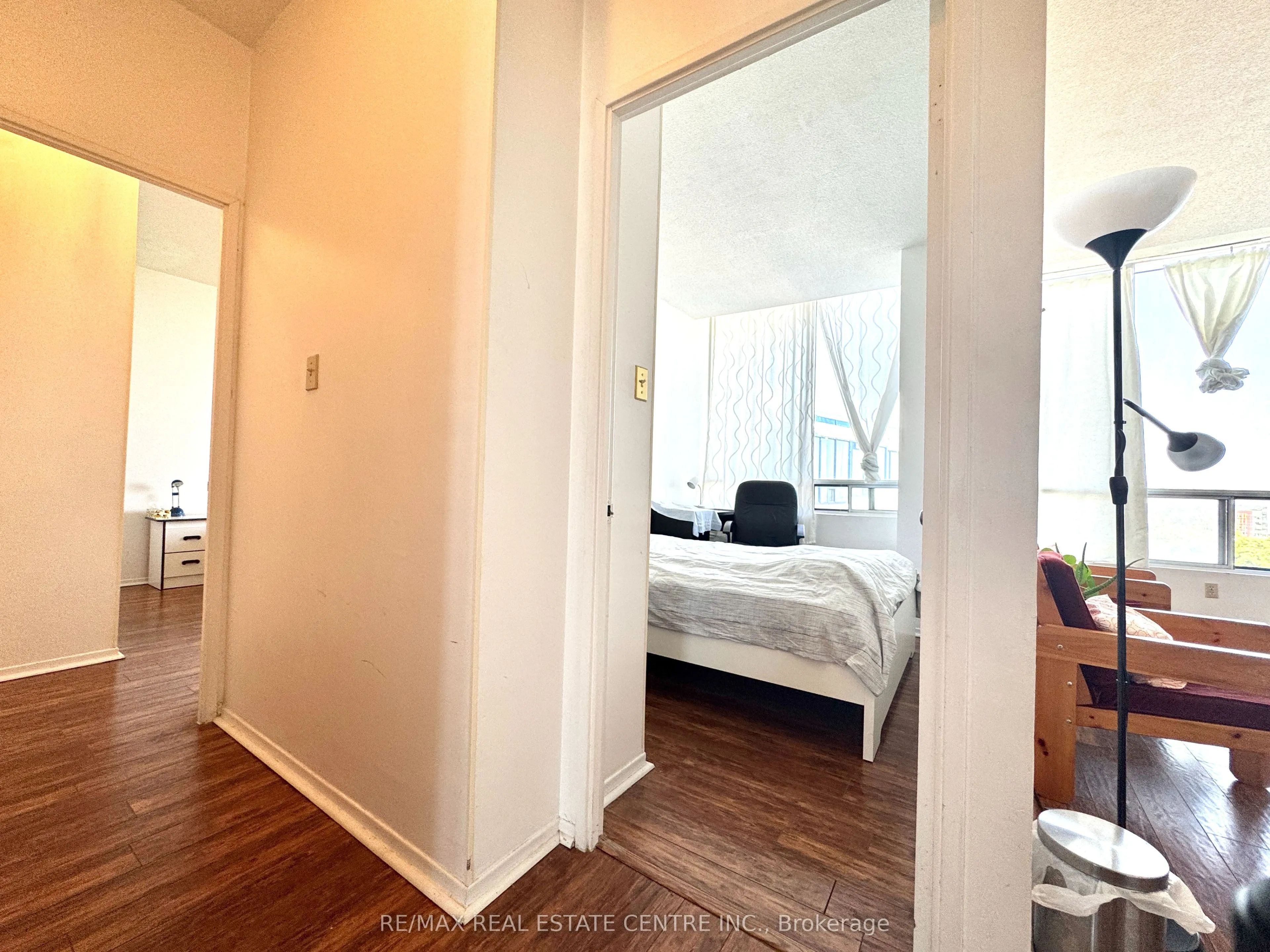 3050 Ellesmere Road, #PH2