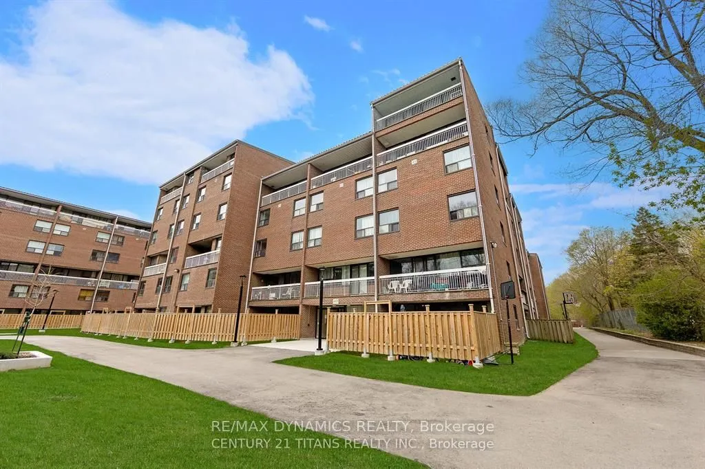 4064 Lawrence Avenue E, #604
