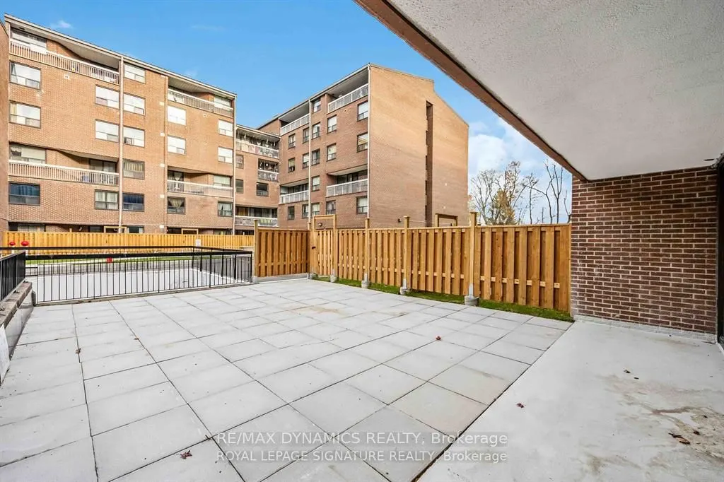 4064 Lawrence Avenue E, #604