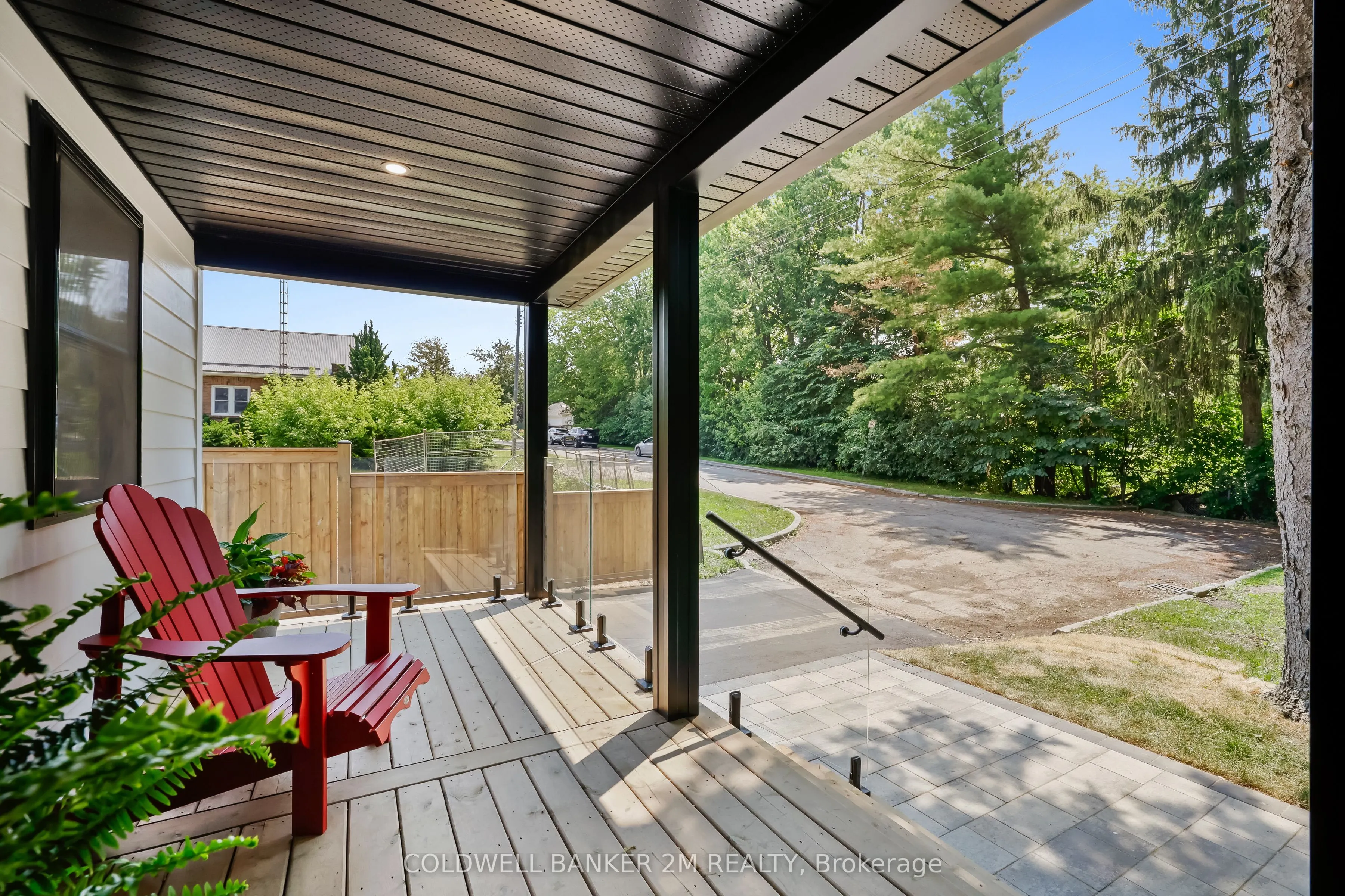 128 Buckingham Avenue