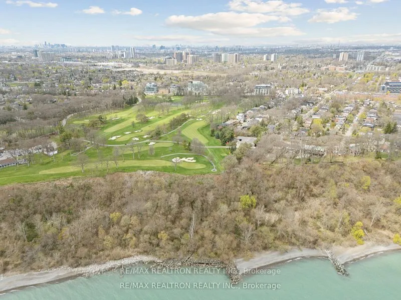 1400 Kingston Road, #307