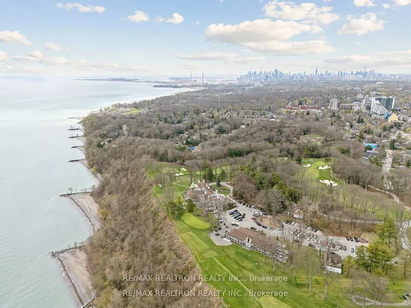 1400 Kingston Road, #307