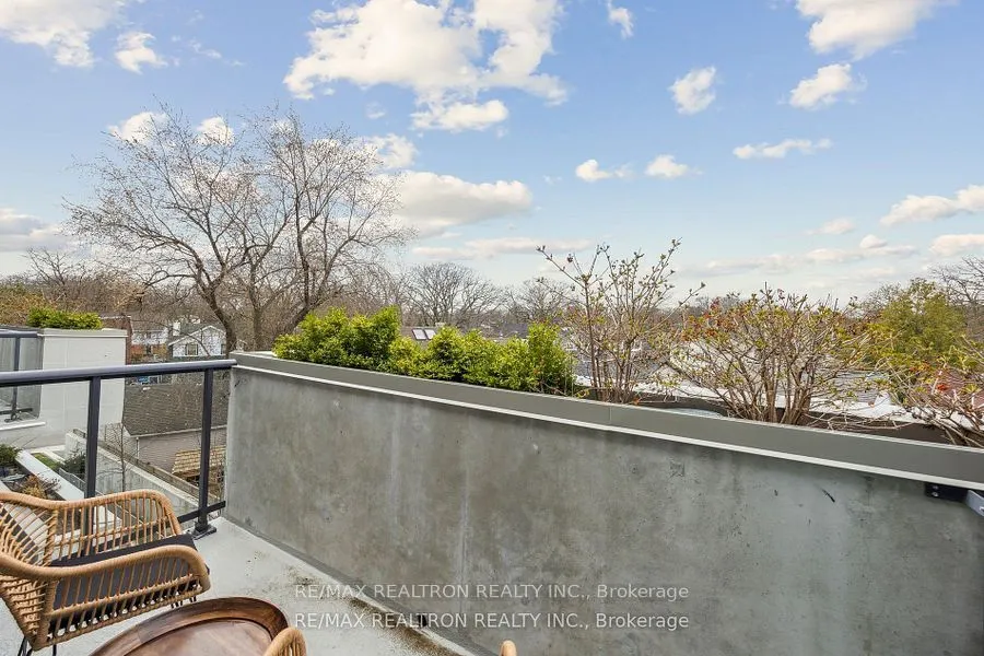 1400 Kingston Road, #307