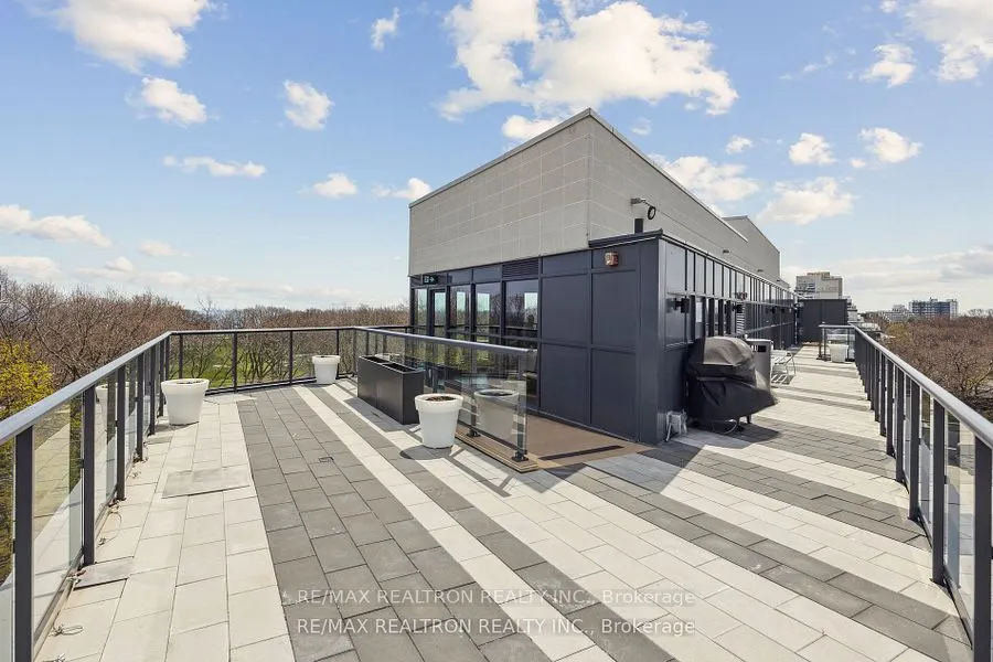 1400 Kingston Road, #307