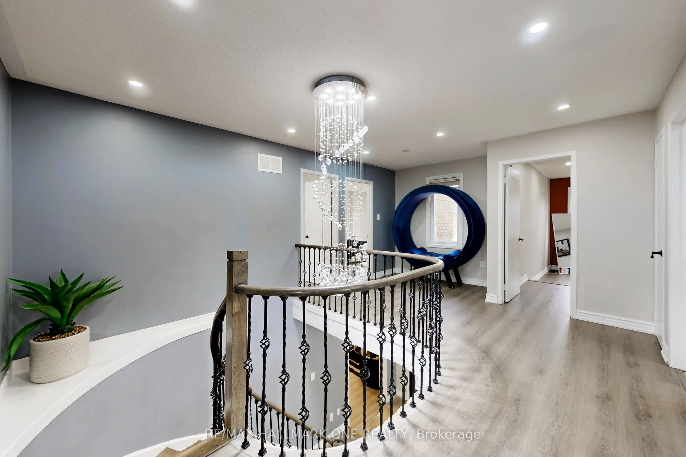 981 Deer Valley Drive