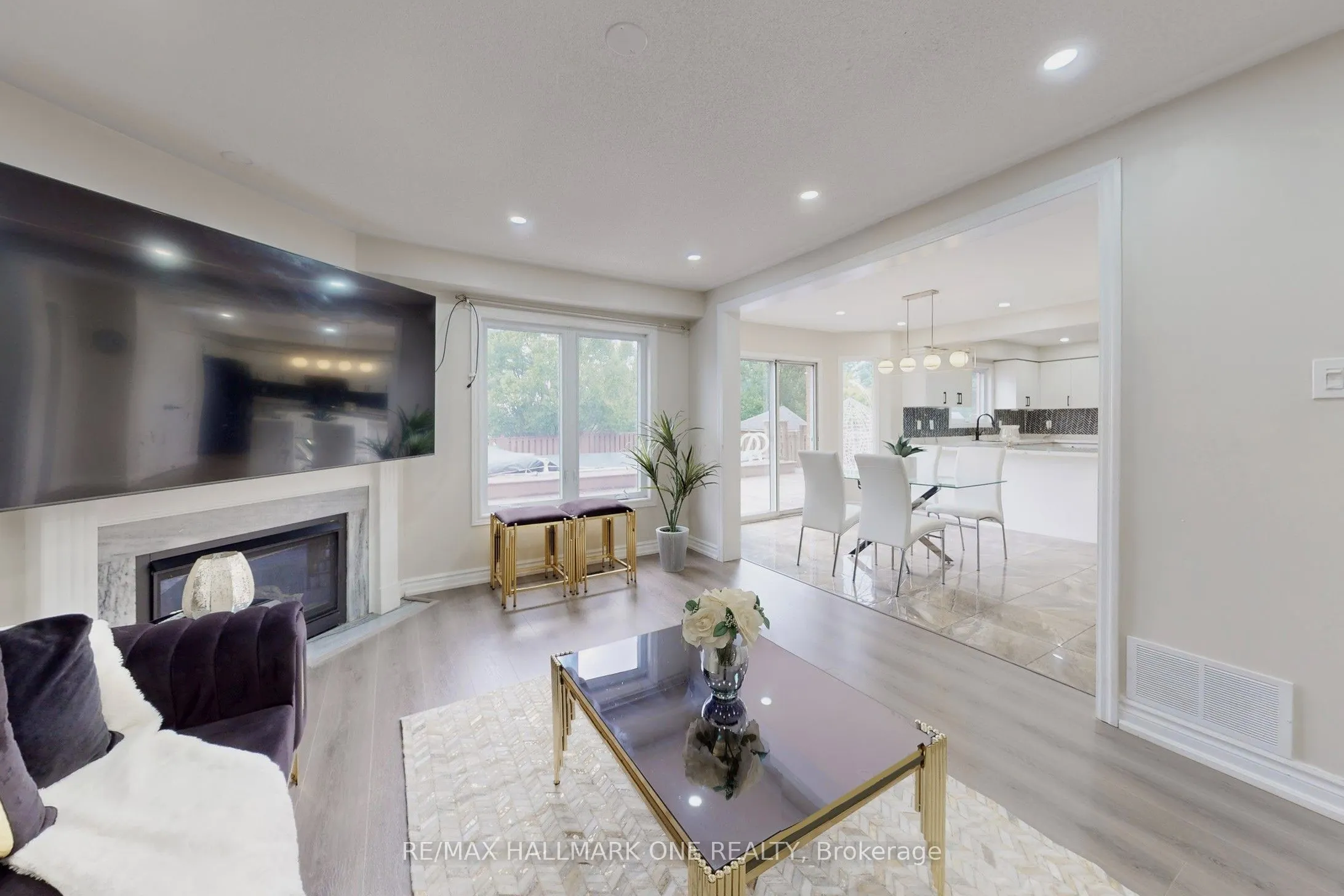 981 Deer Valley Drive
