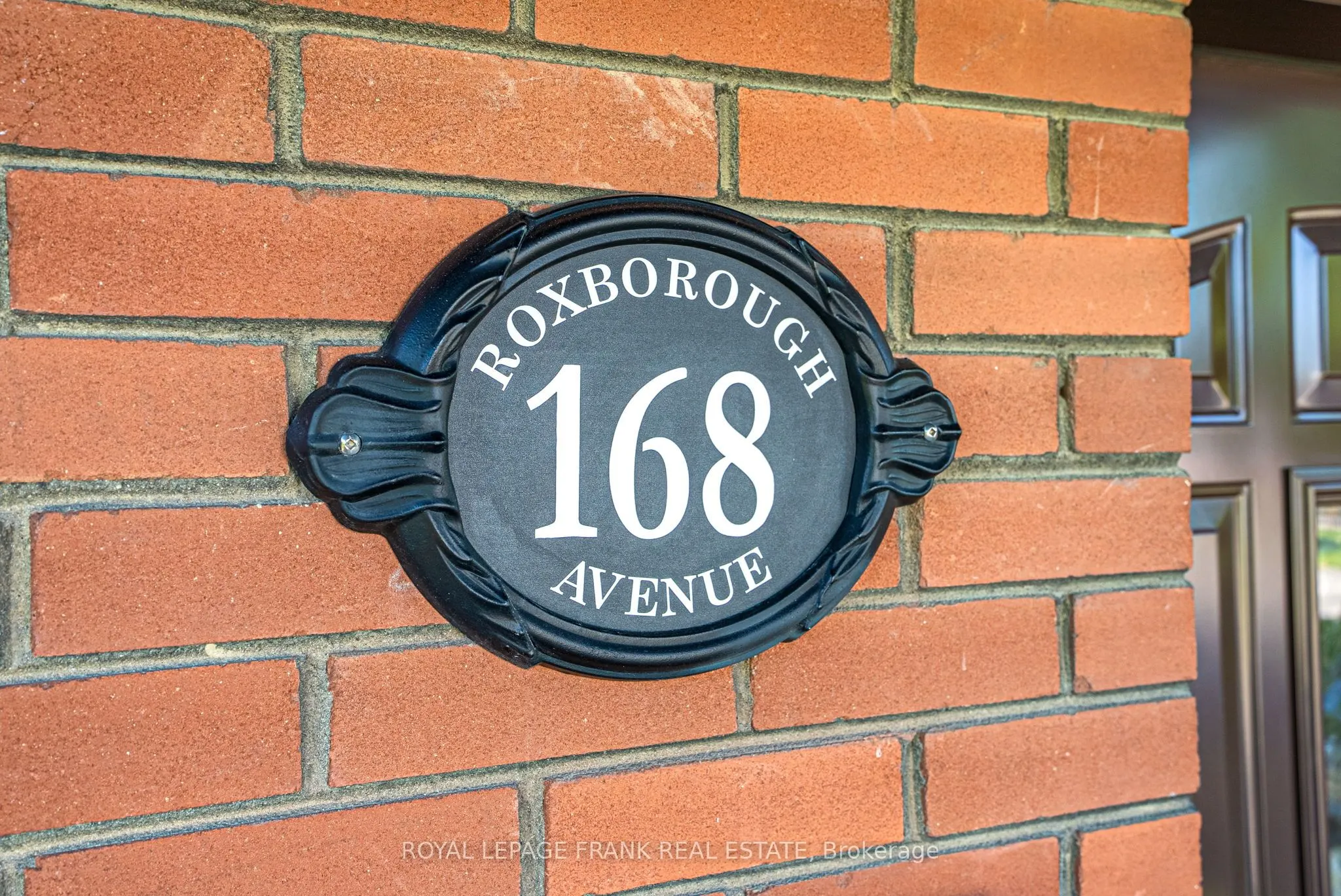 168 Roxborough Avenue