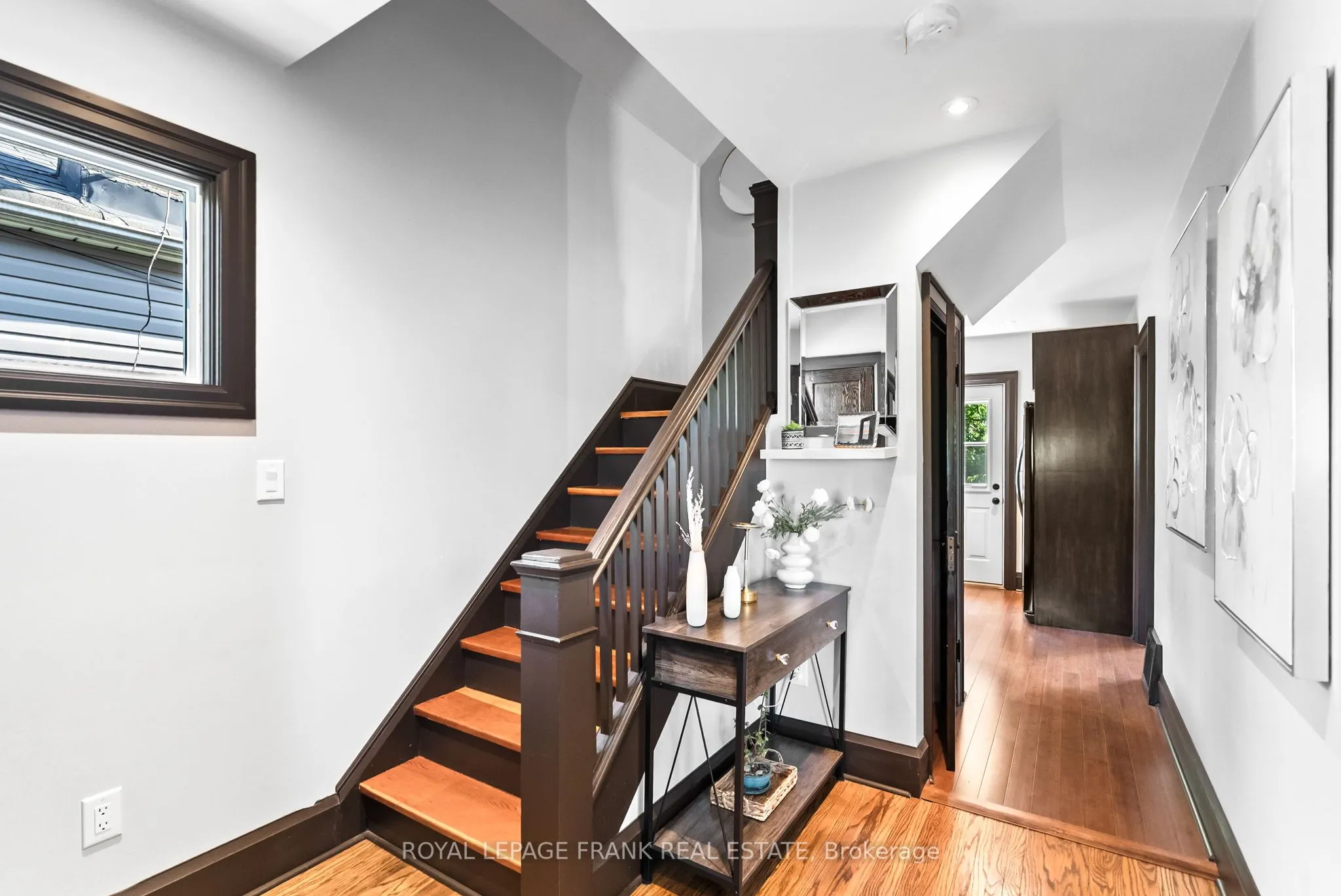 168 Roxborough Avenue