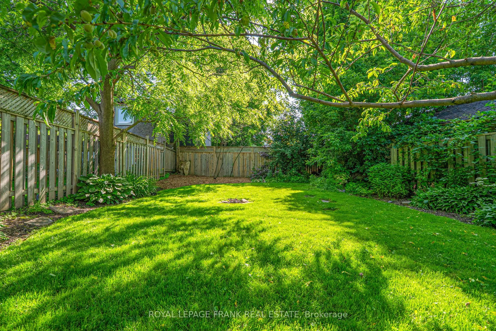 168 Roxborough Avenue