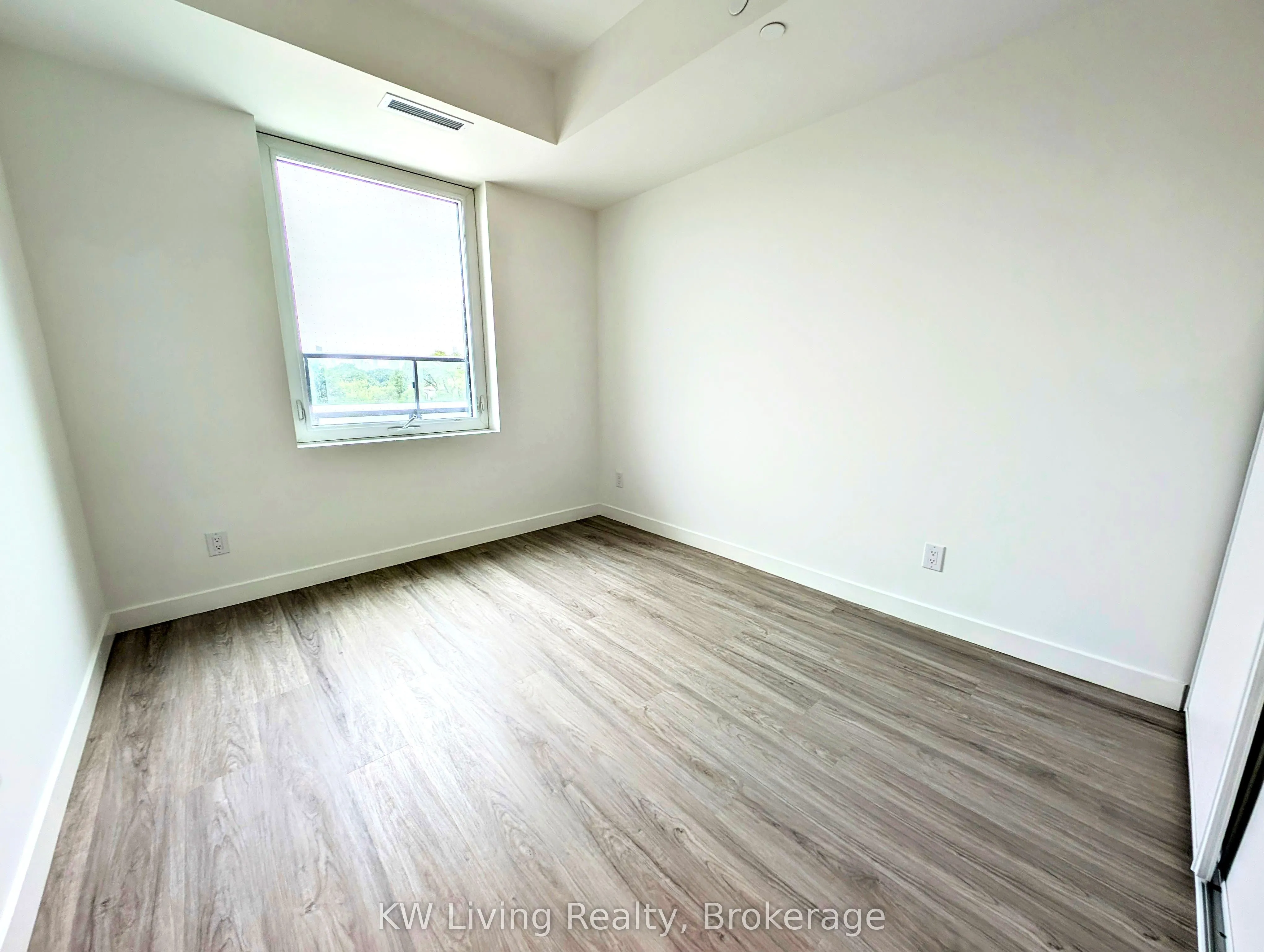 1050 Eastern Avenue, #519