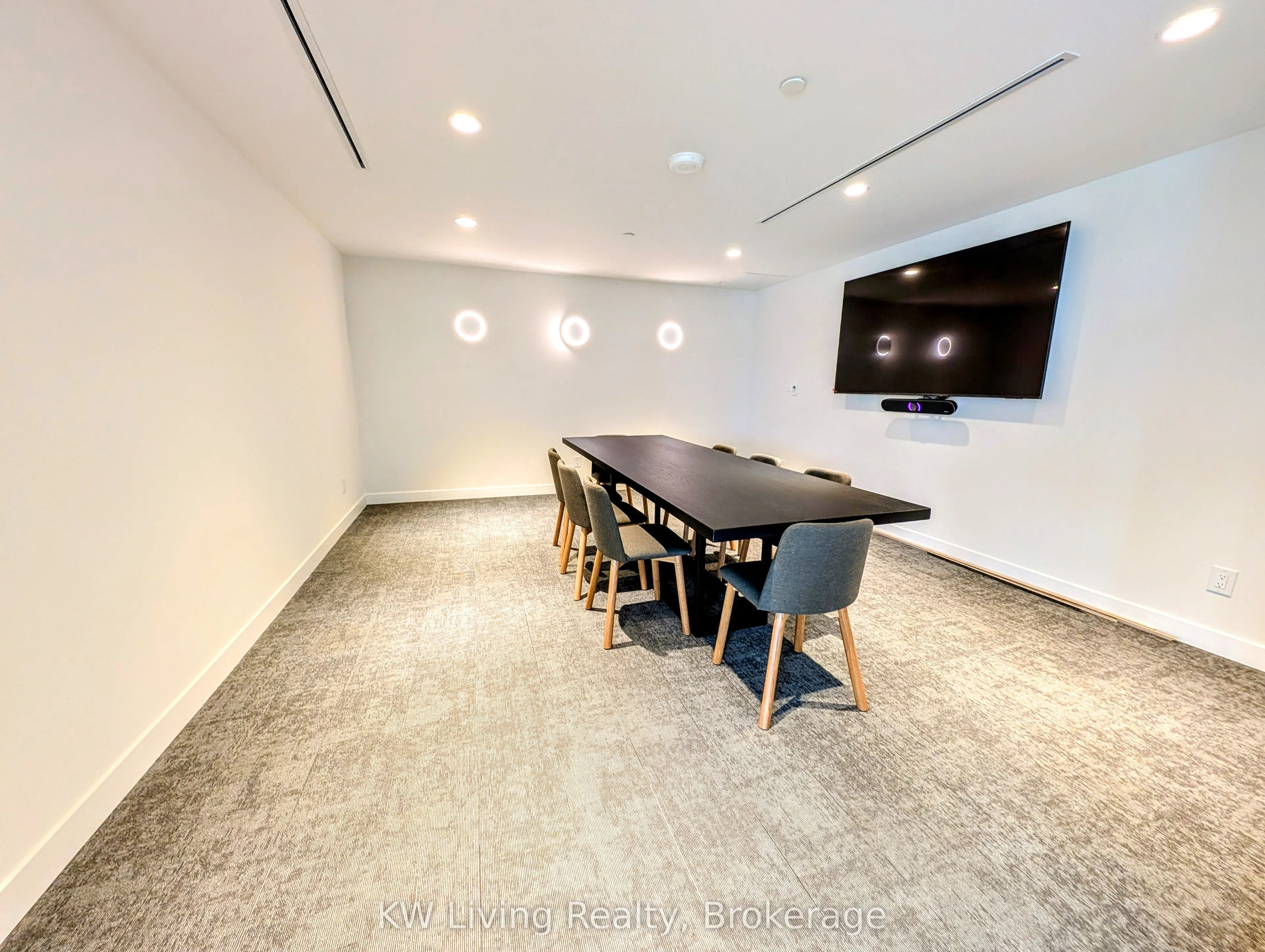 1050 Eastern Avenue, #519