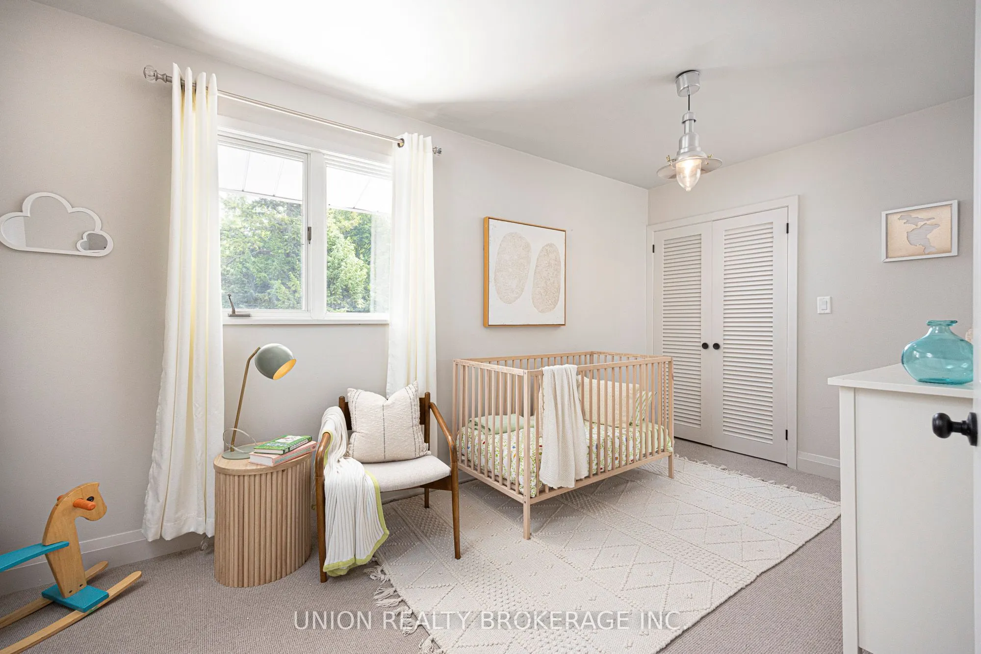 787 Glenmanor Drive