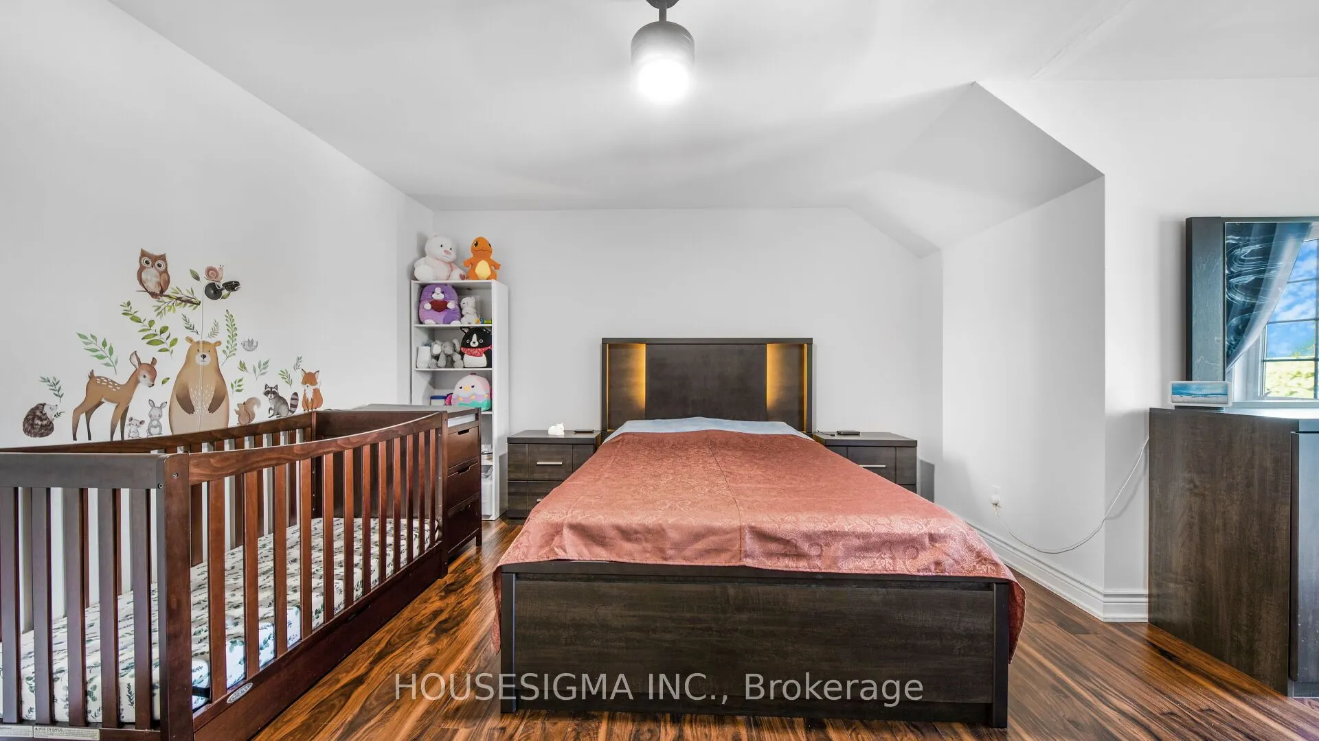 18 Lovegrove Lane #24