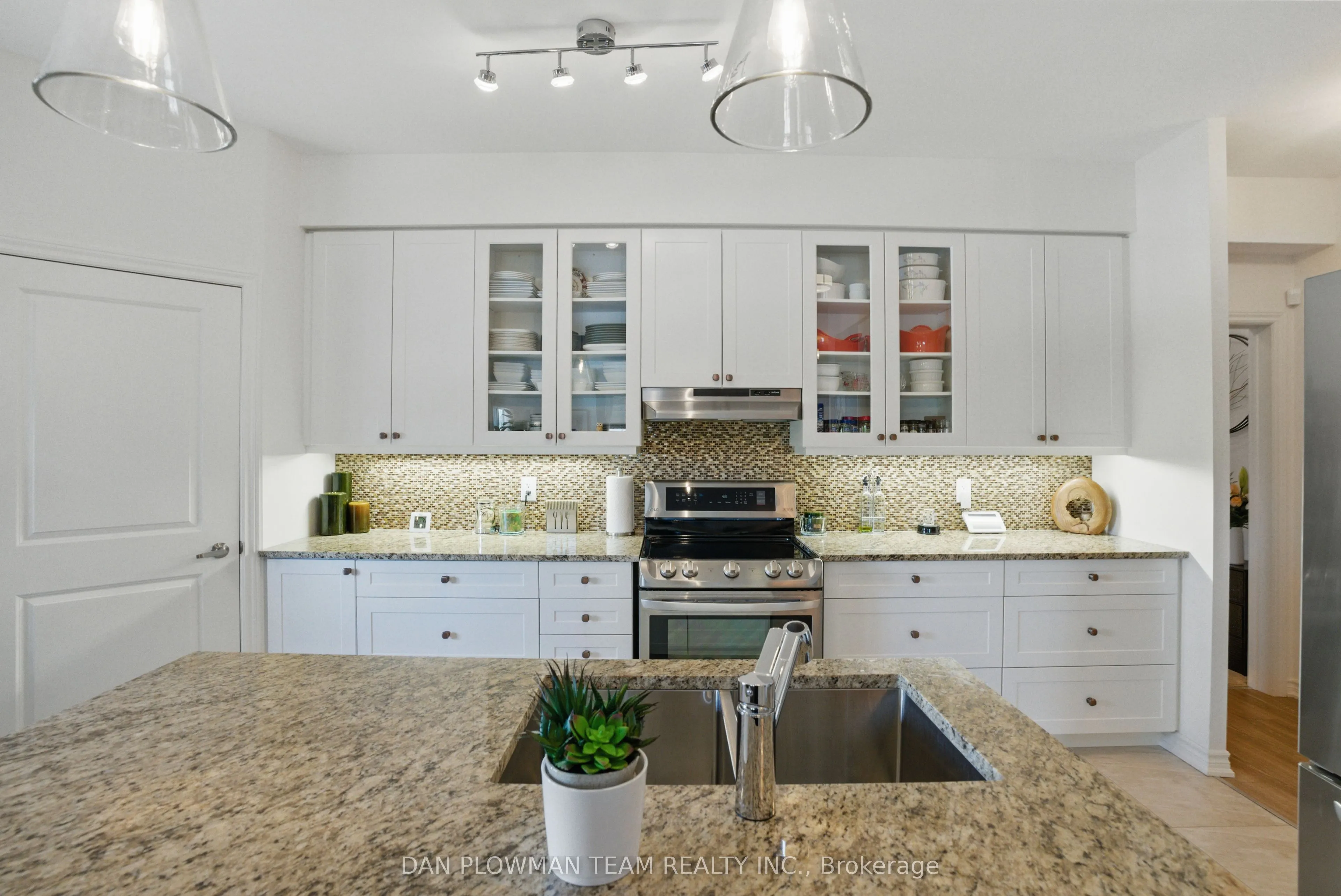 70 Shipway Avenue, #405