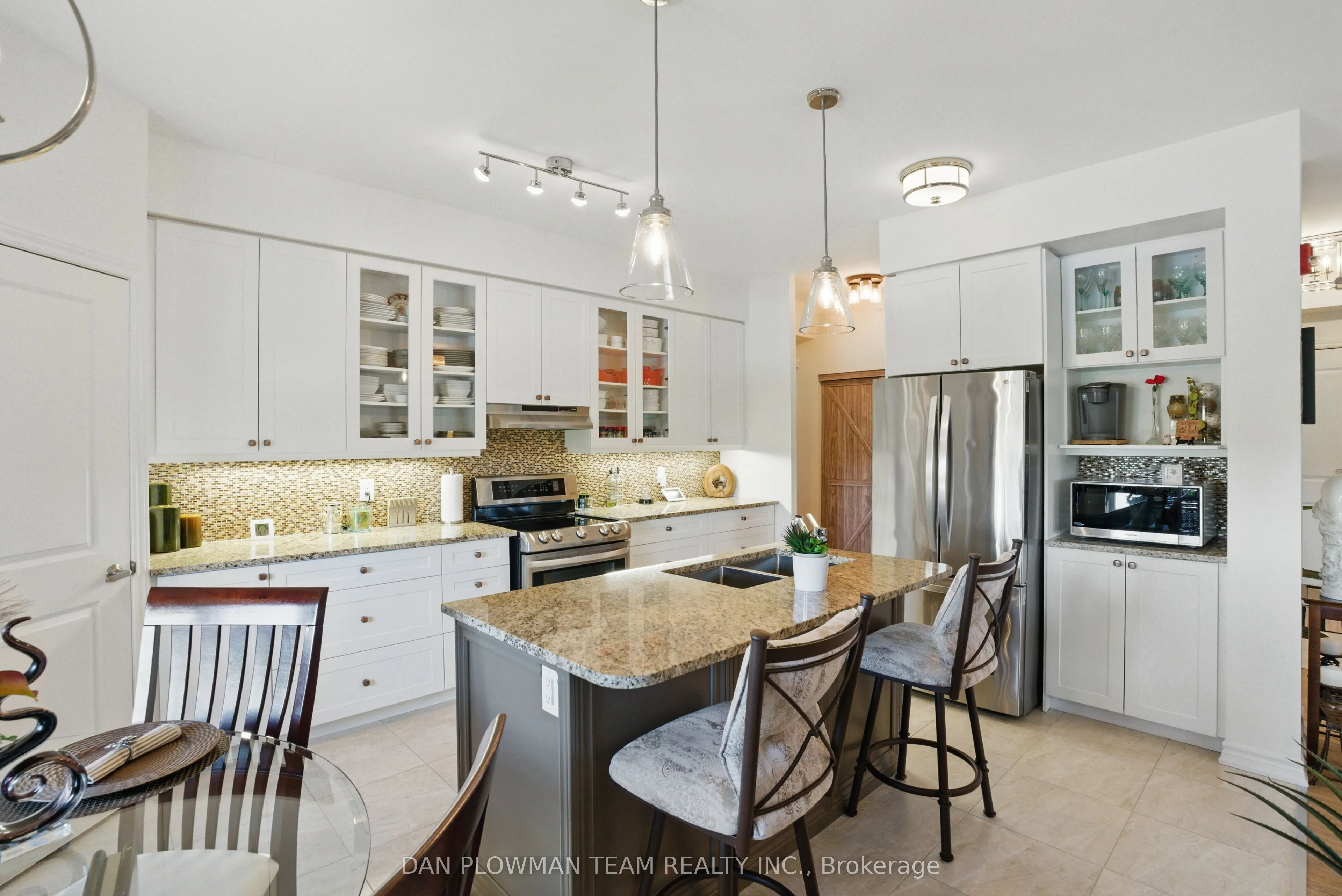 70 Shipway Avenue, #405
