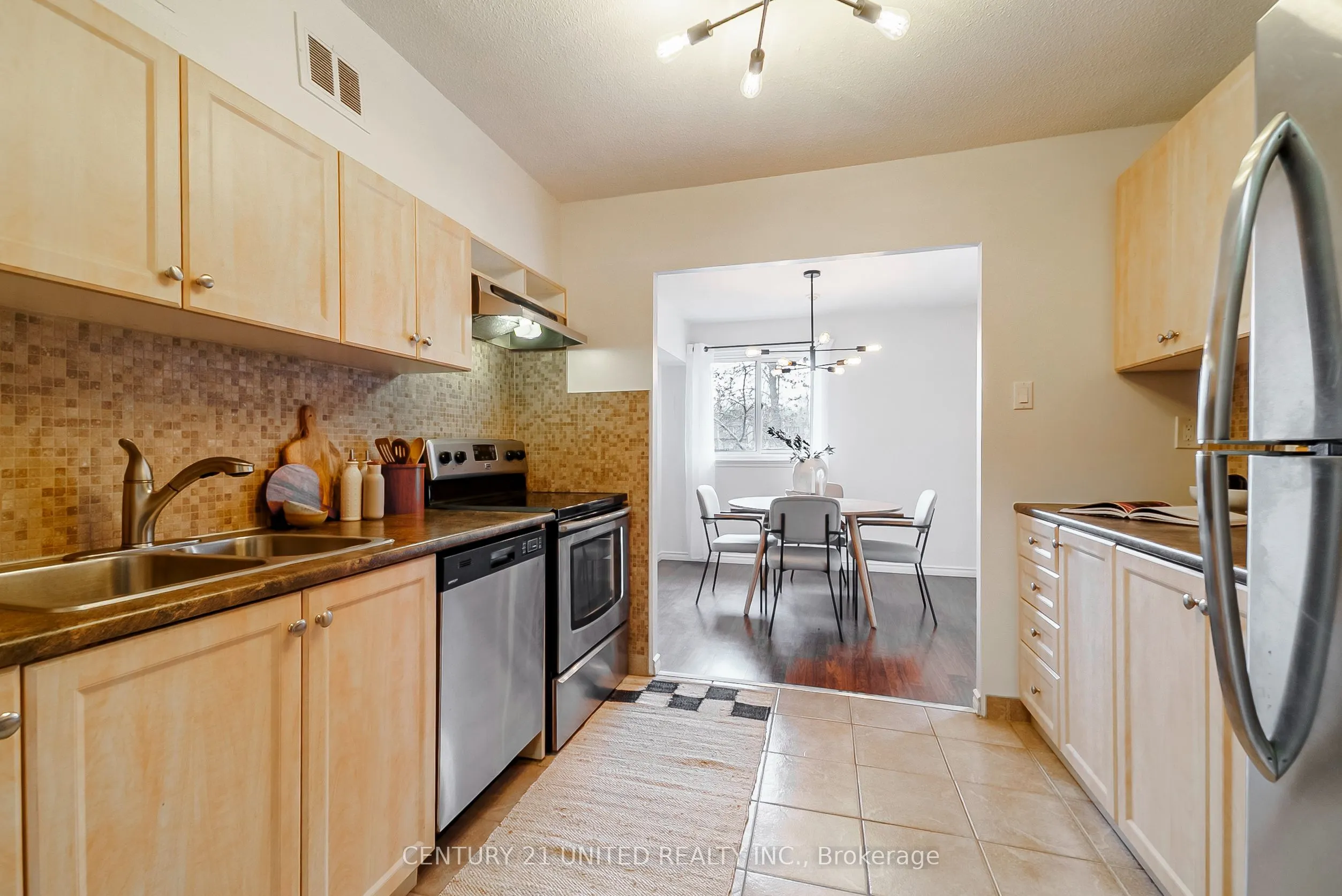 140 Ling Road, #101
