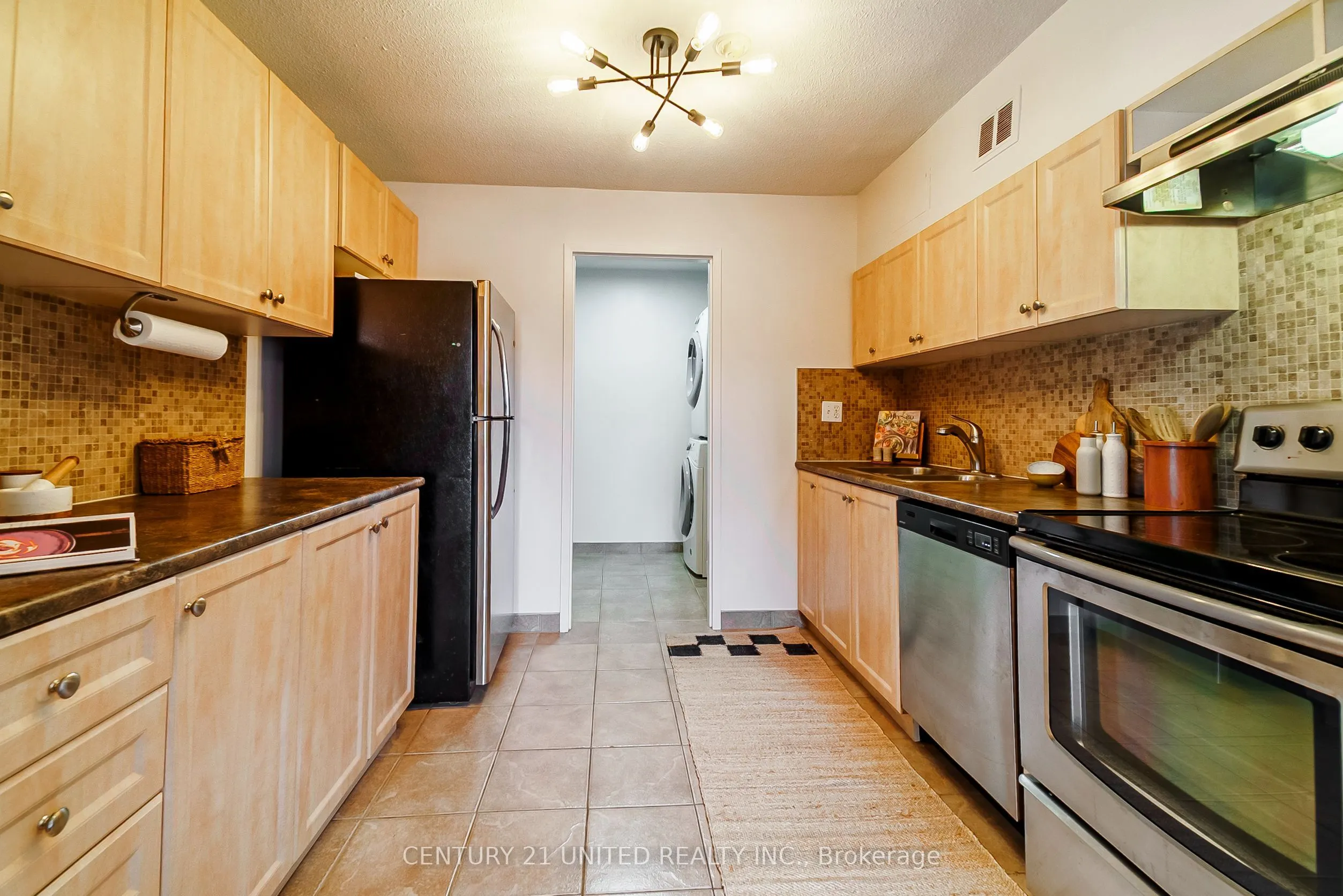 140 Ling Road, #101