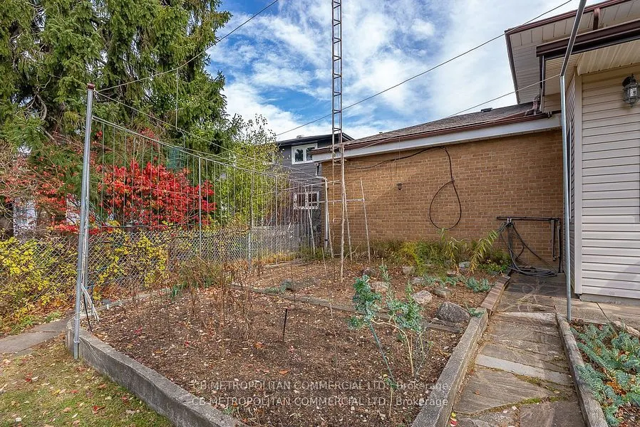 40 Conlins Road