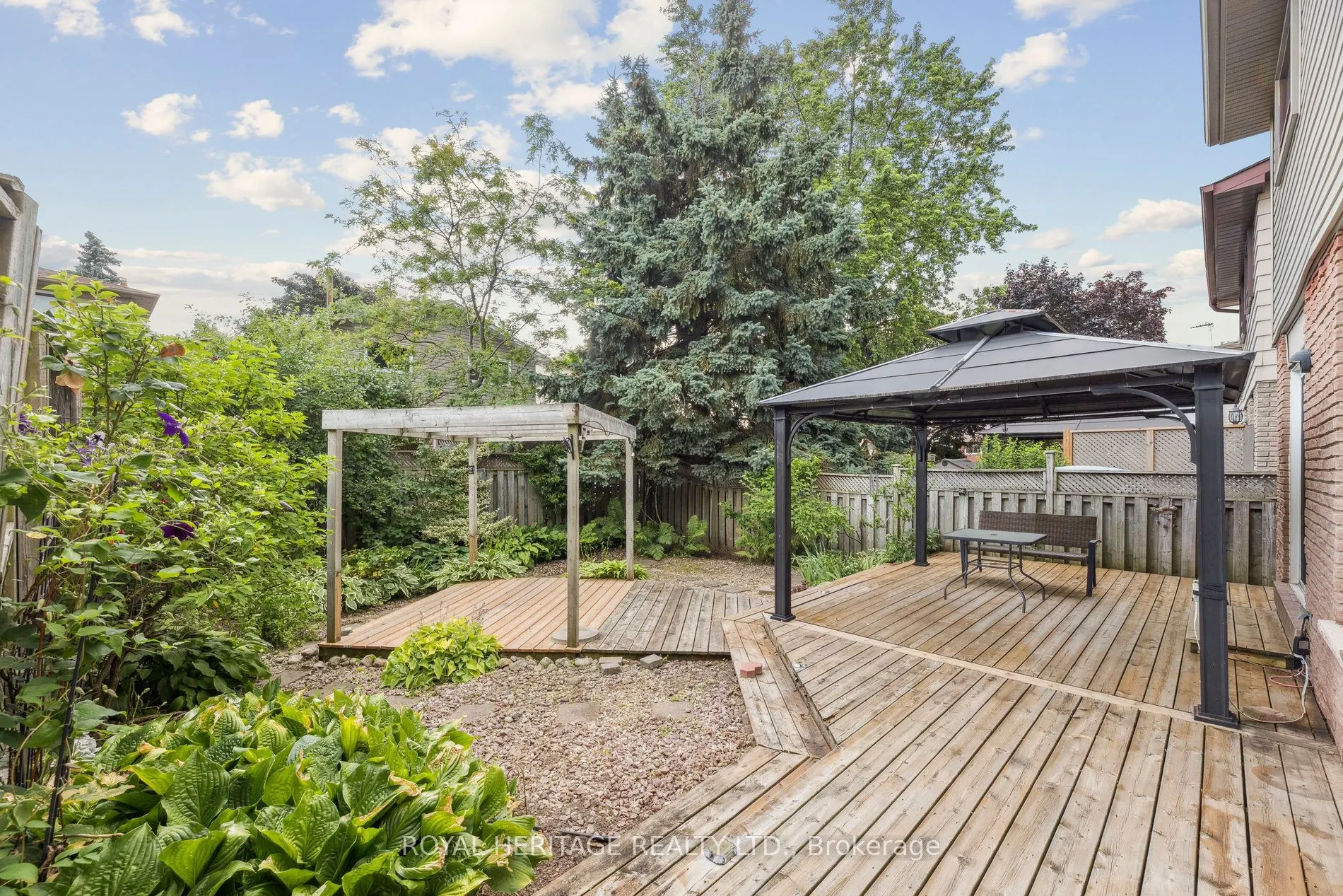 606 Stonebridge Lane