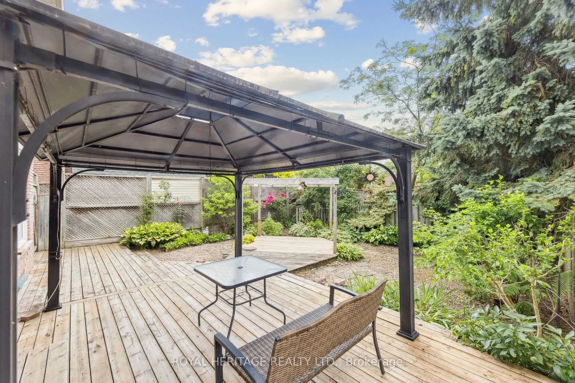 606 Stonebridge Lane