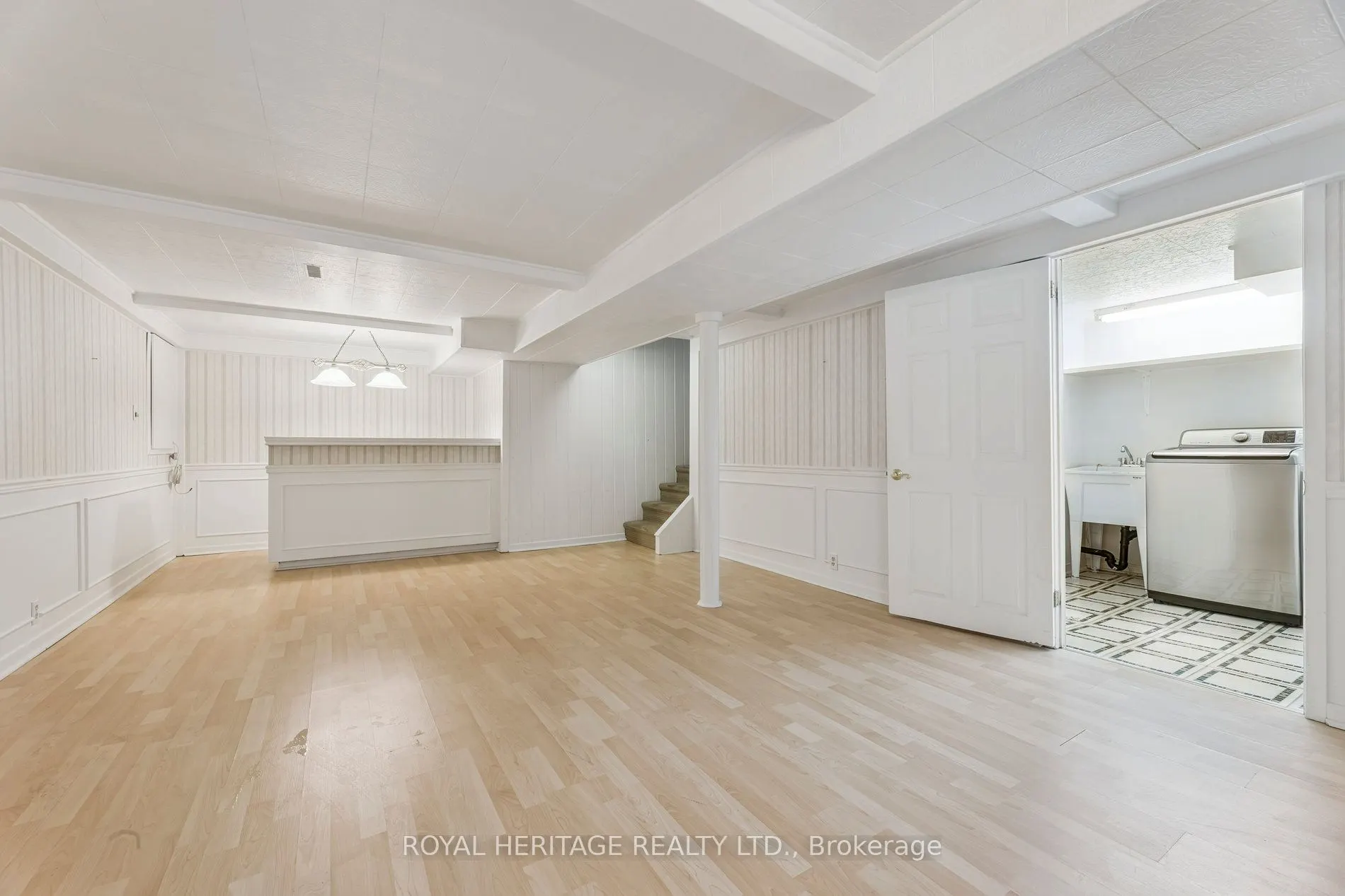 606 Stonebridge Lane