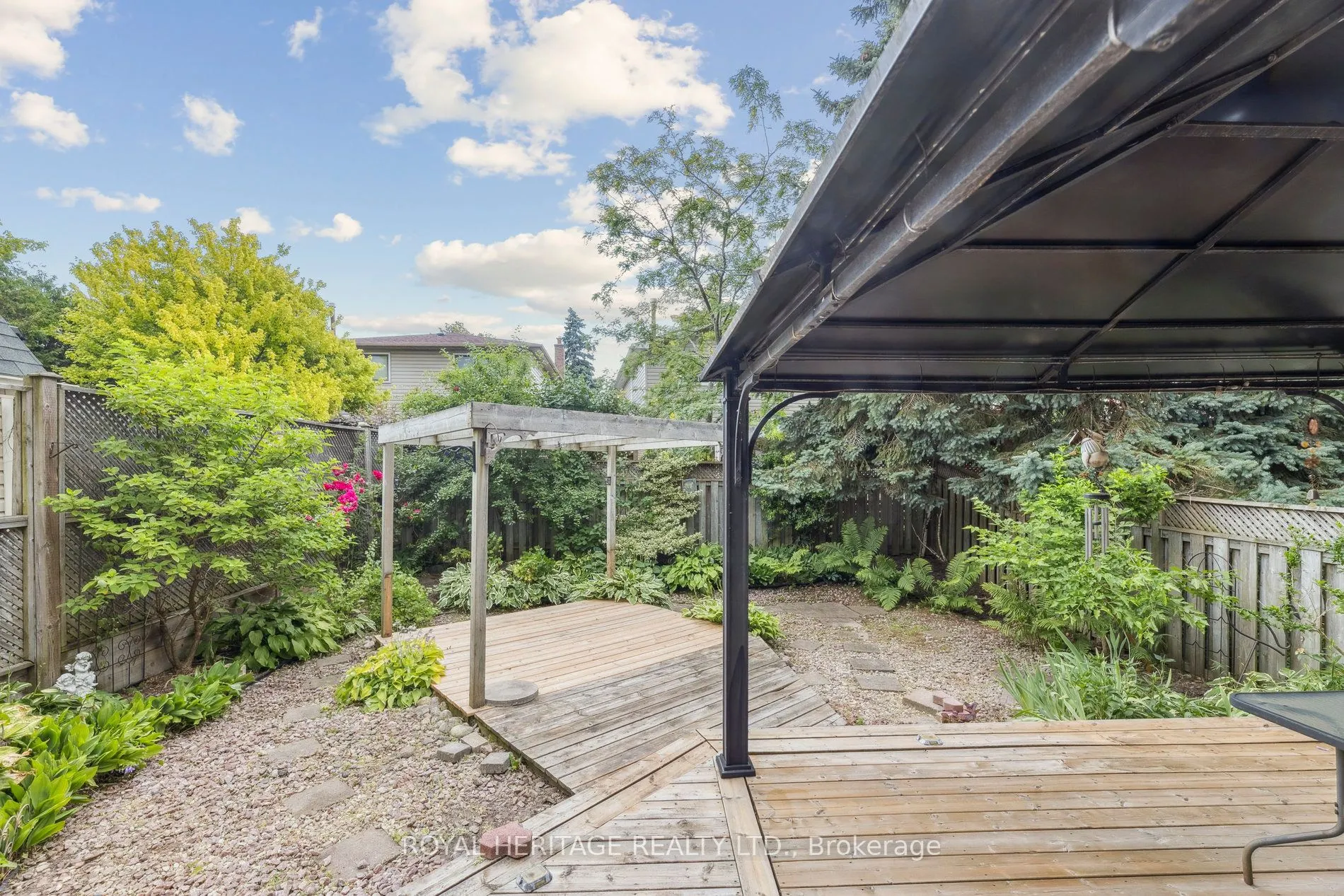 606 Stonebridge Lane