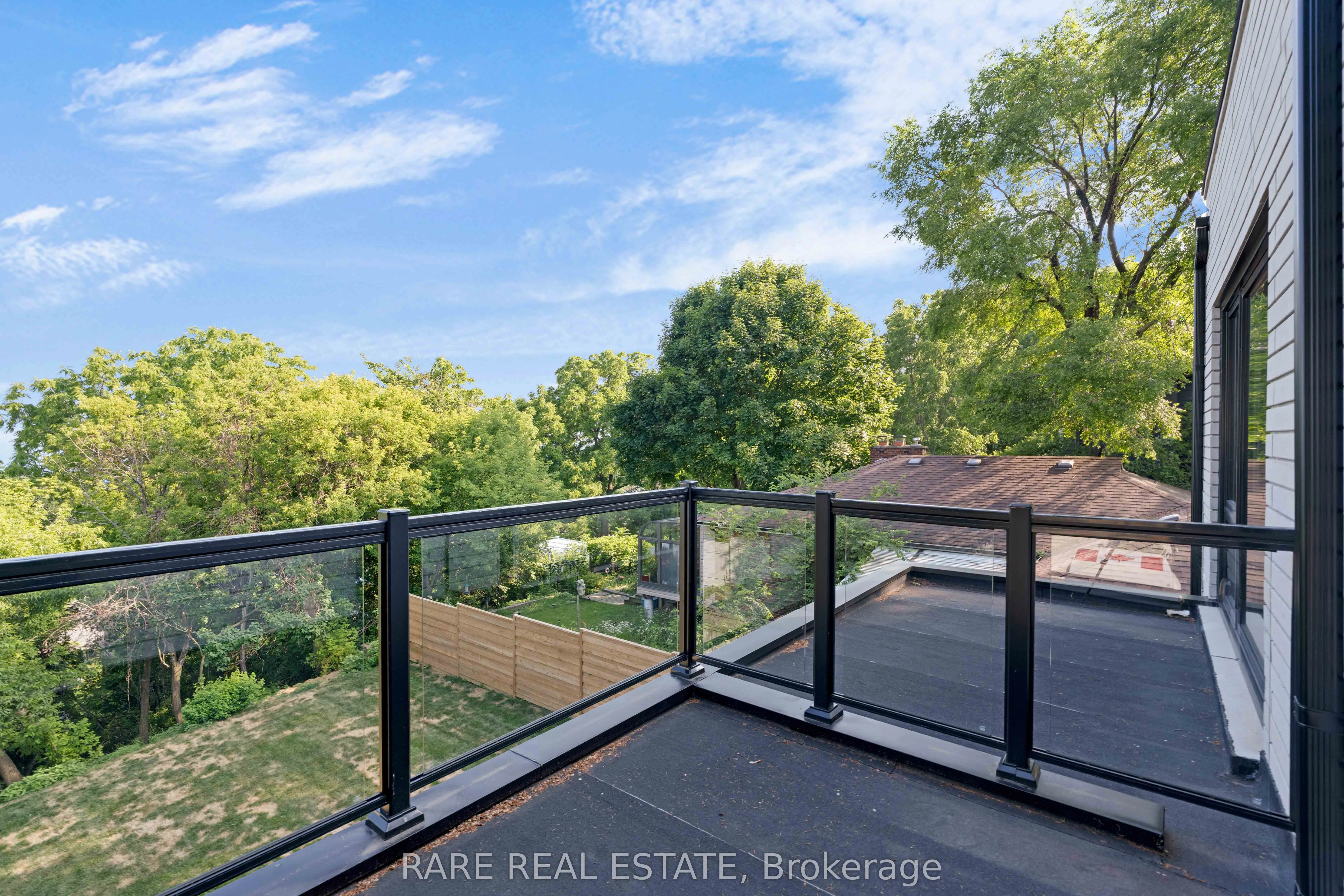29 Cliffcrest Drive