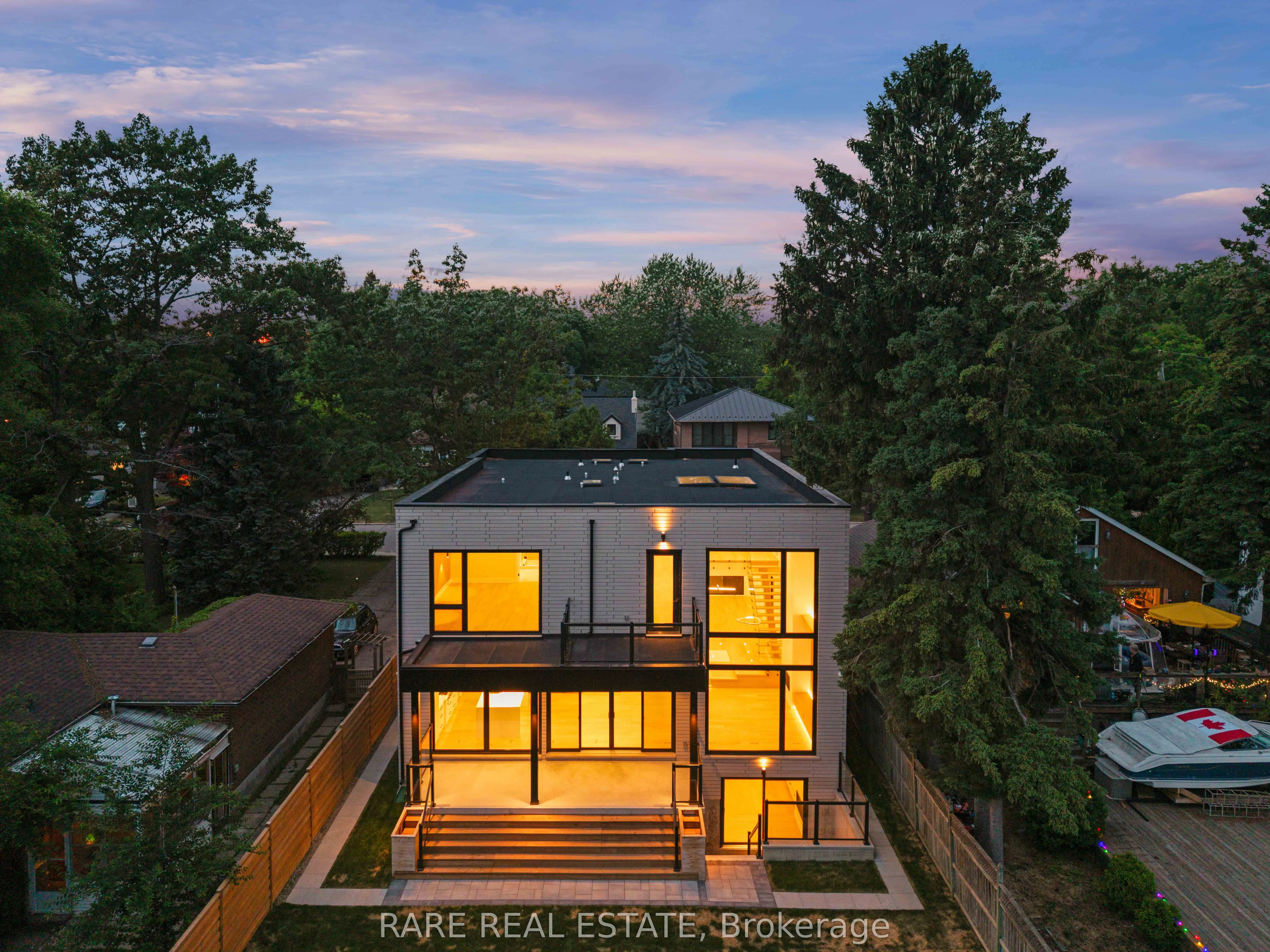 29 Cliffcrest Drive