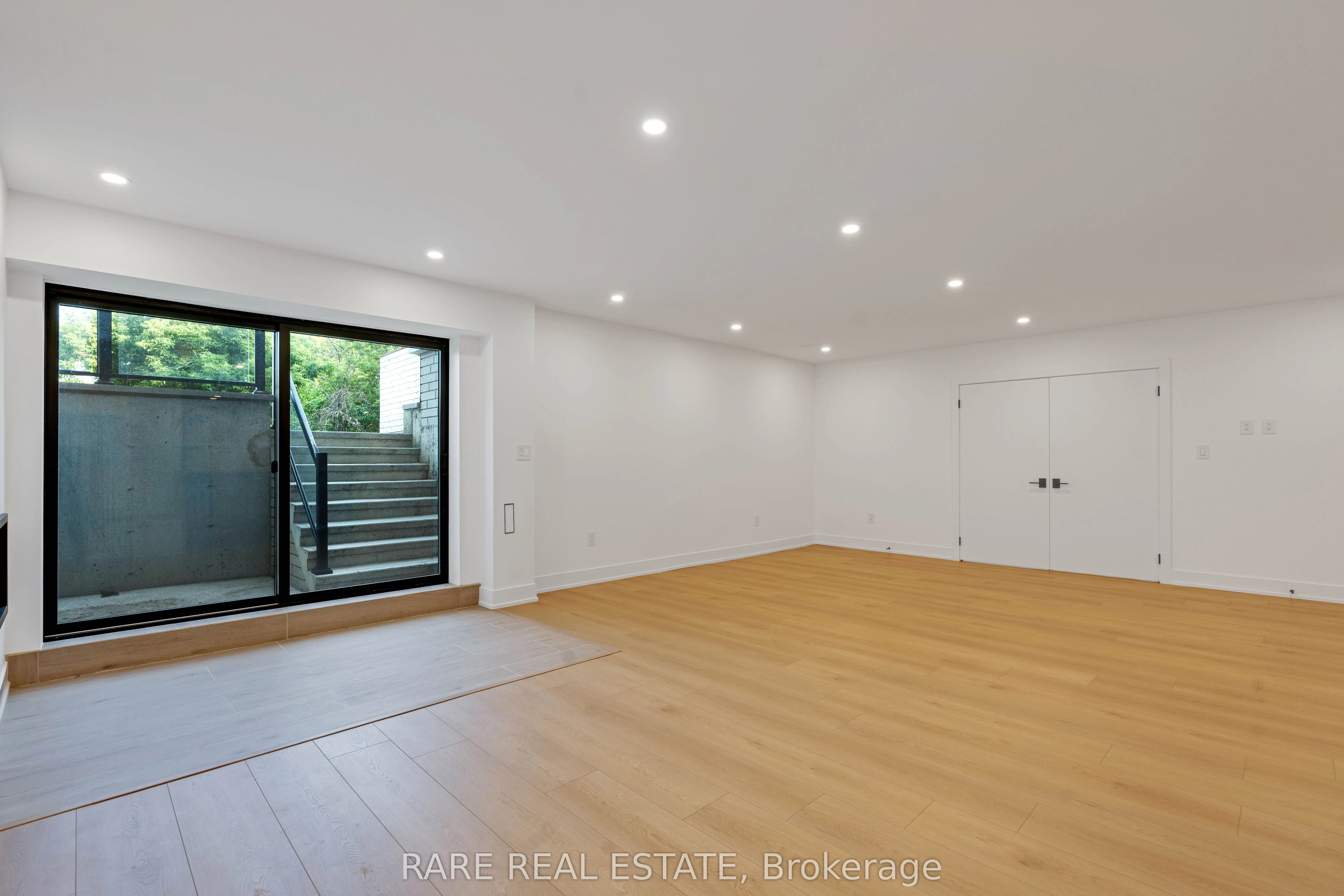 29 Cliffcrest Drive