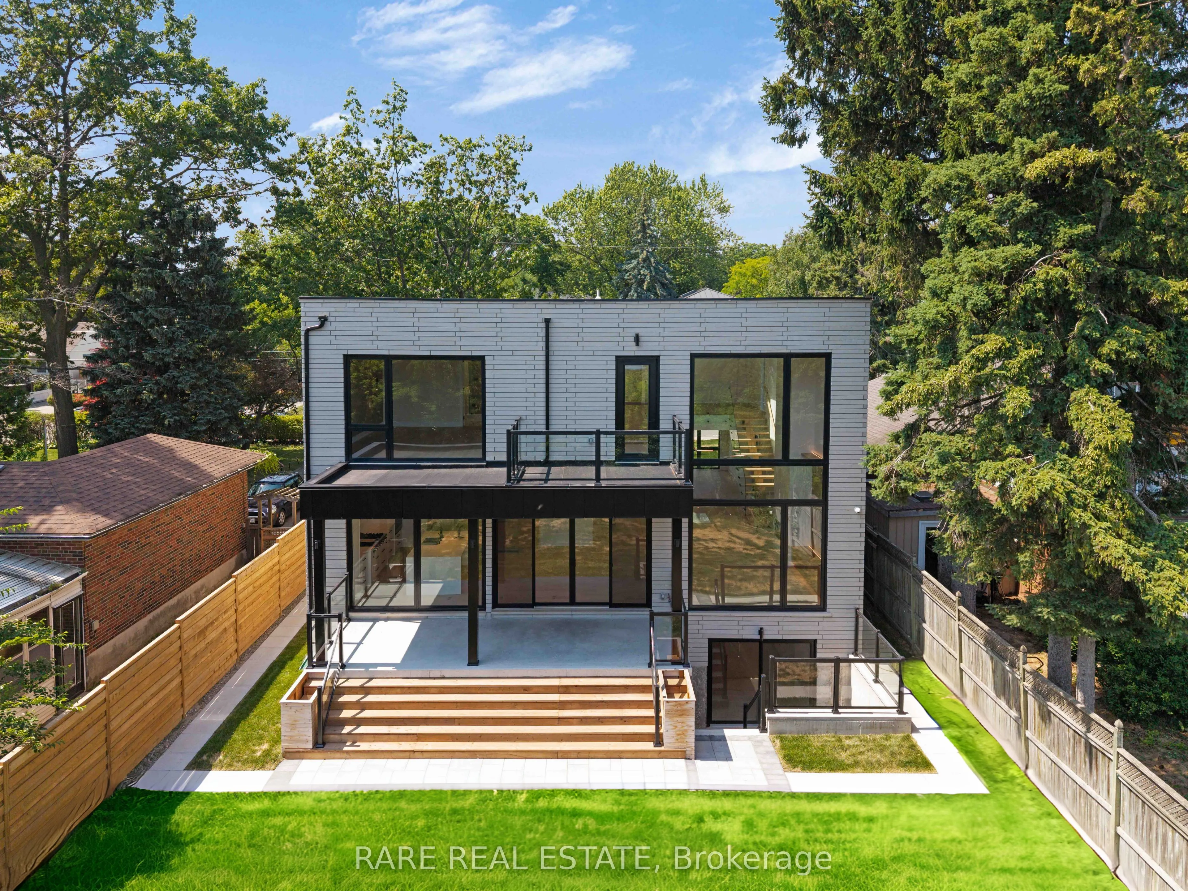 29 Cliffcrest Drive